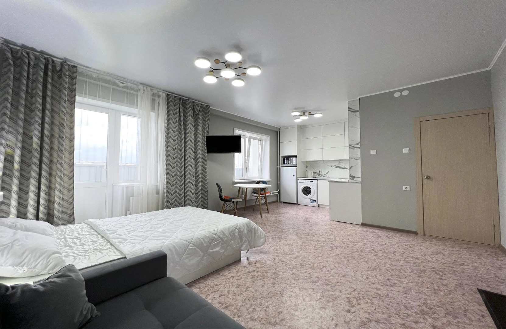 Апартаменты Добрые Сутки на Декабристов 22-144