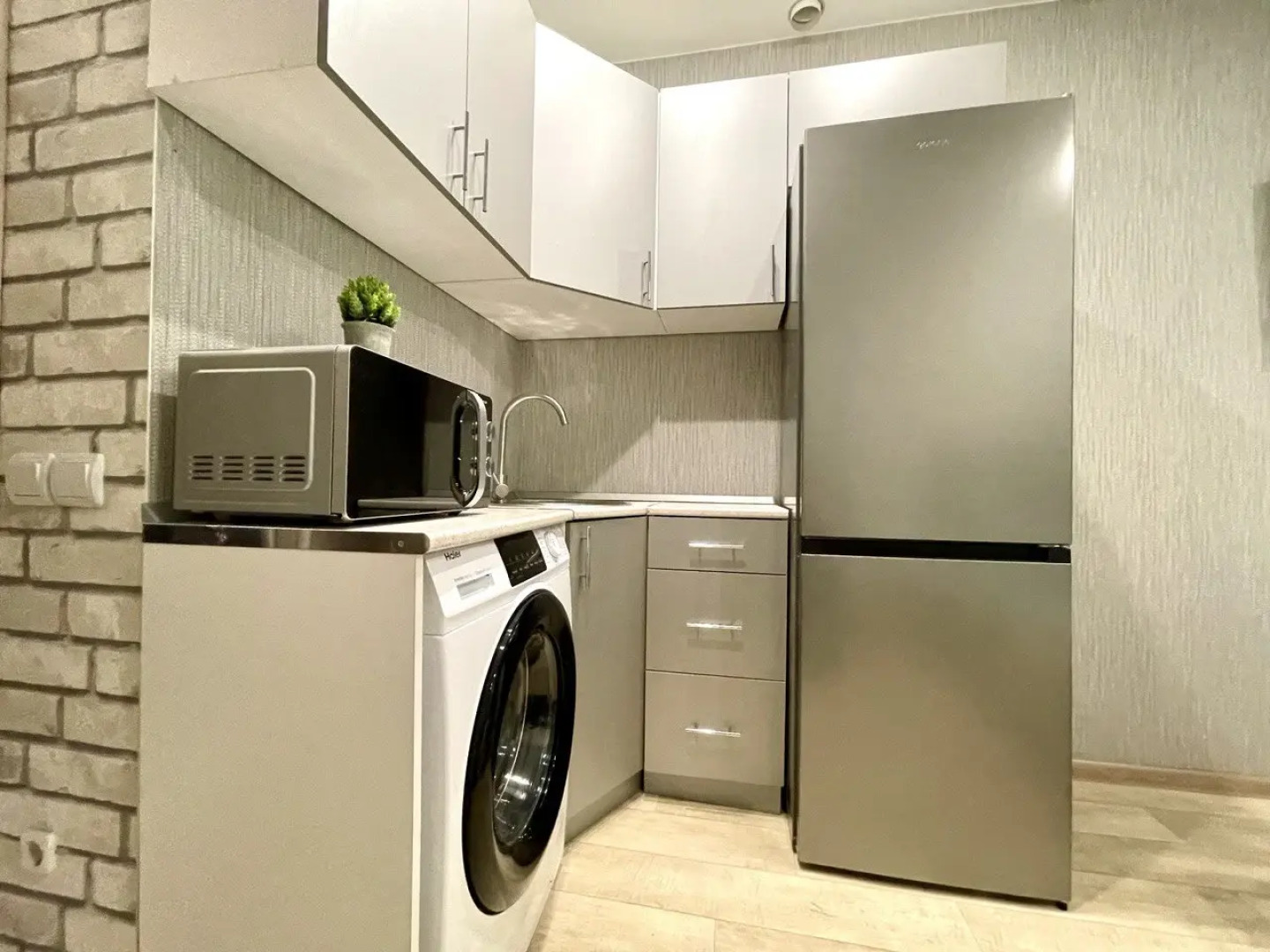 Апартаменты Mars Hotel Полярная 48