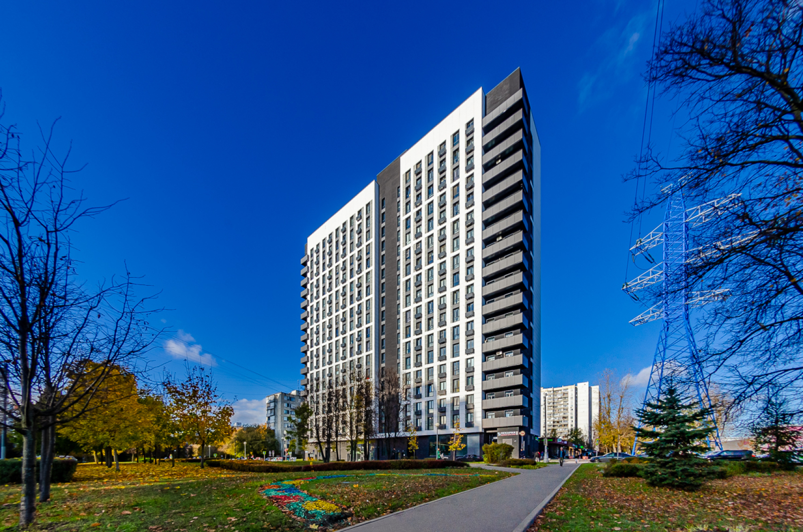 Апаратаменты около НЦ Кулакова