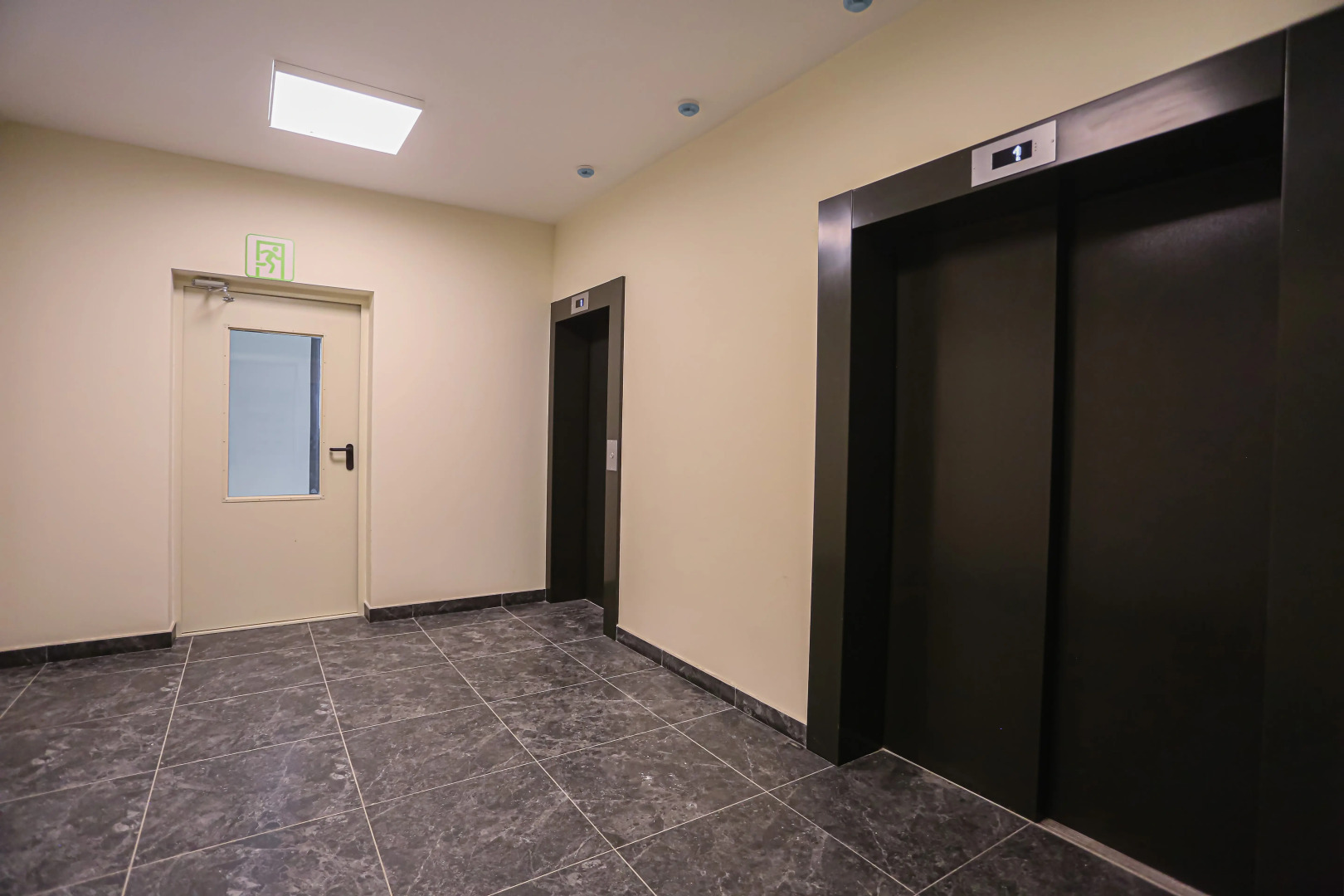 Апартаменты SunSet Радионова 202