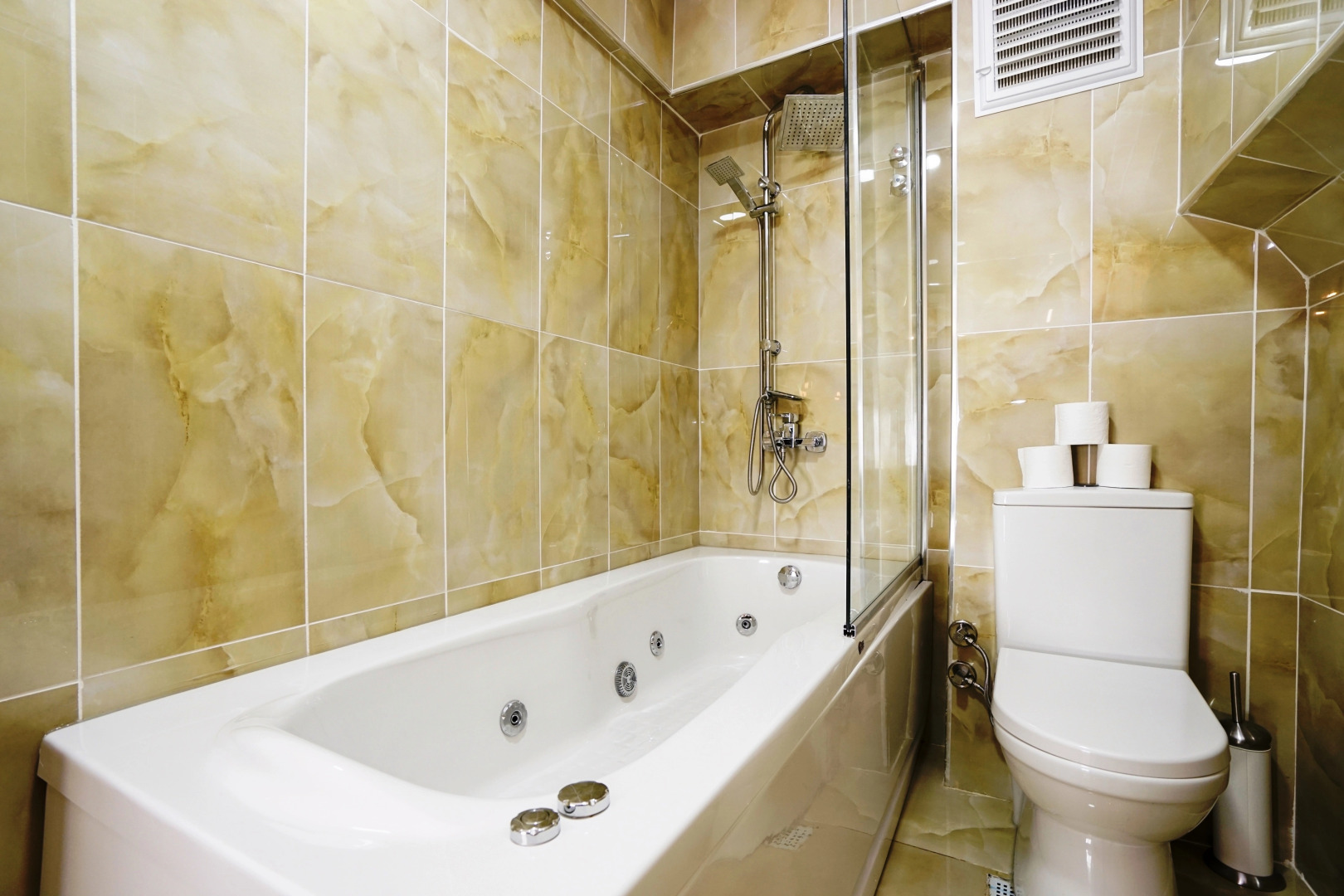 Апарт-отель  Cube Suites