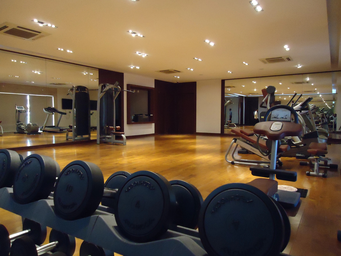 Апартаменты Oragadam - Rooms for Rent