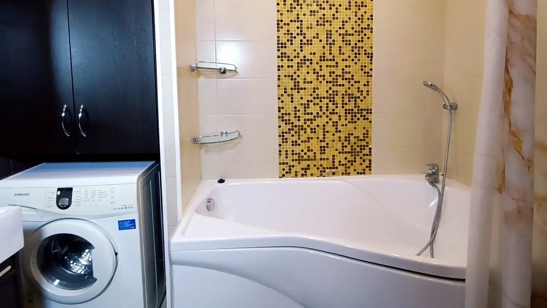 Апартаменты Уютный Север на улице Буркова 19/2