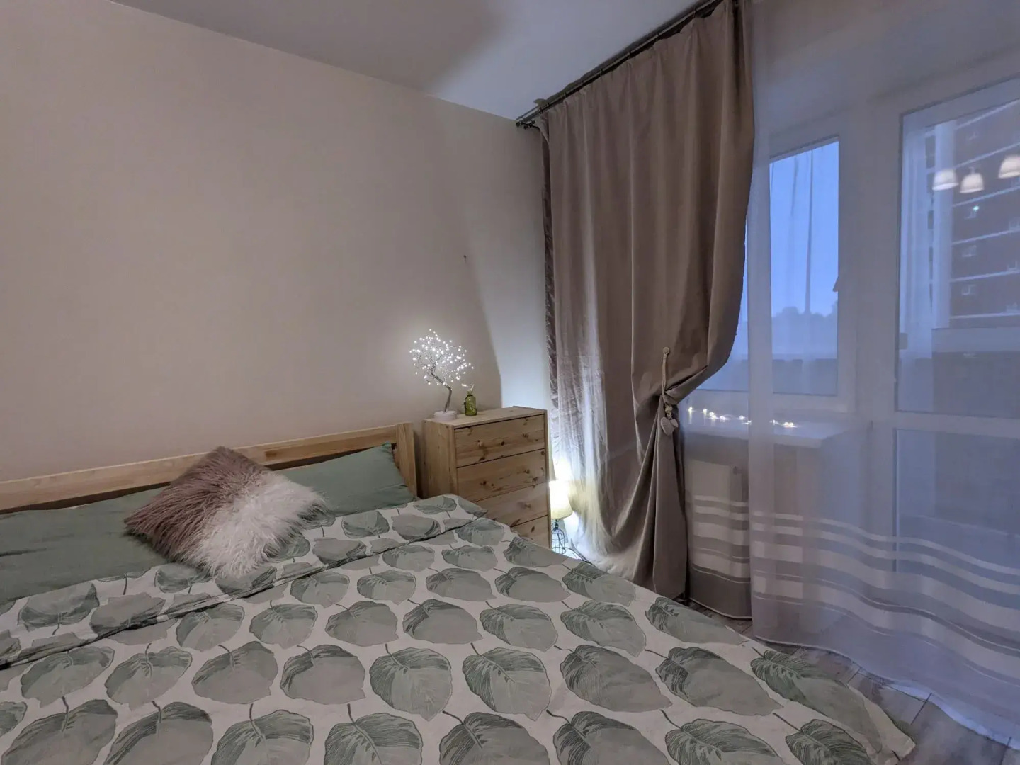 Квартира с Большой Кухней-гостиной