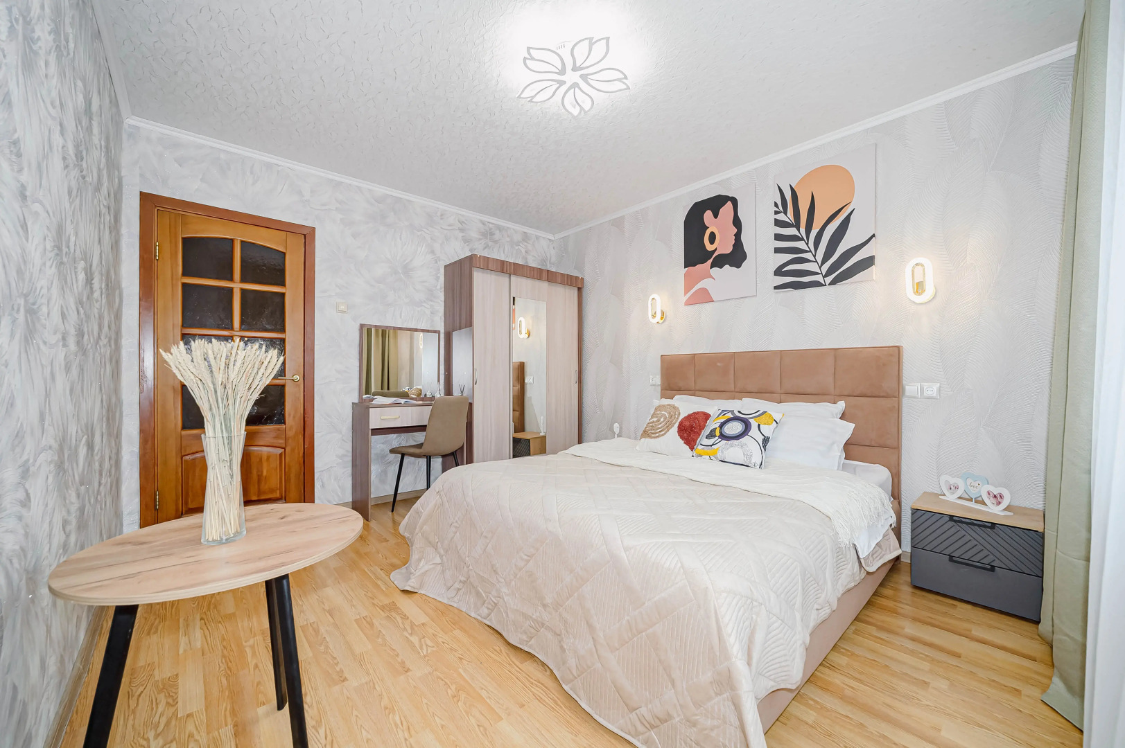 Апартаменты Абриго  Репина 88