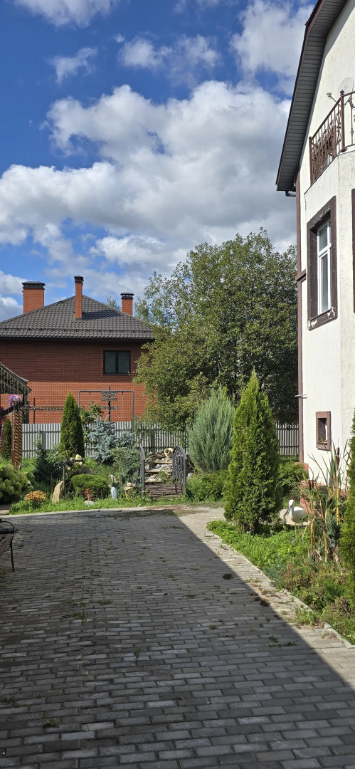 Частный дом уютный