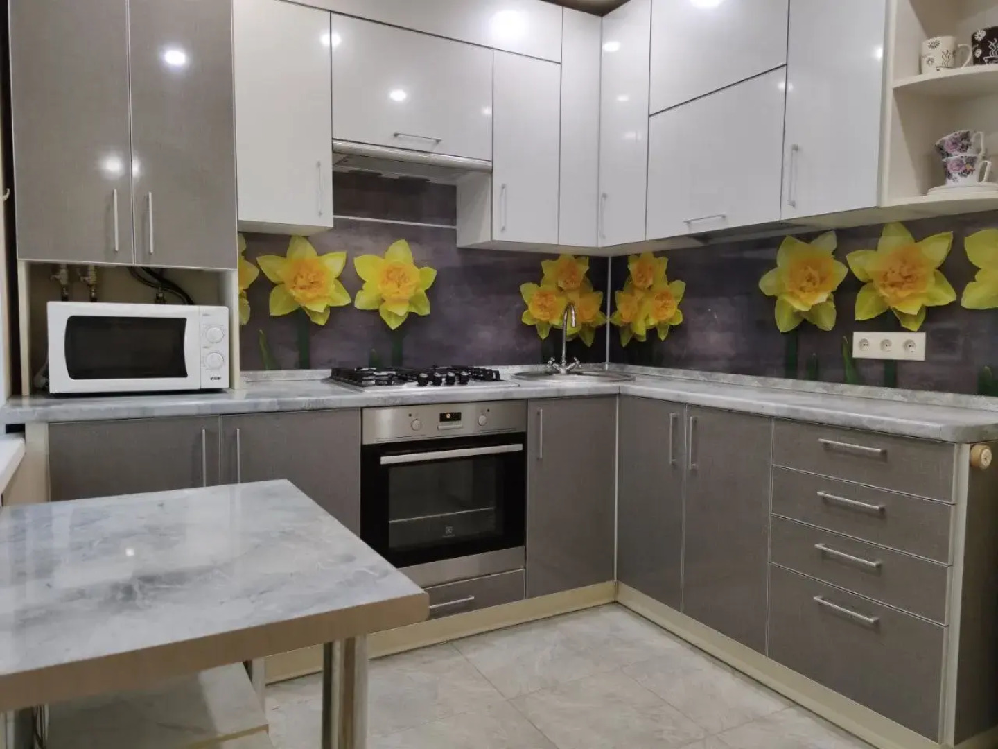 Квартира Трехместная в Спальном Районе Недалеко от Волейбольного Центра