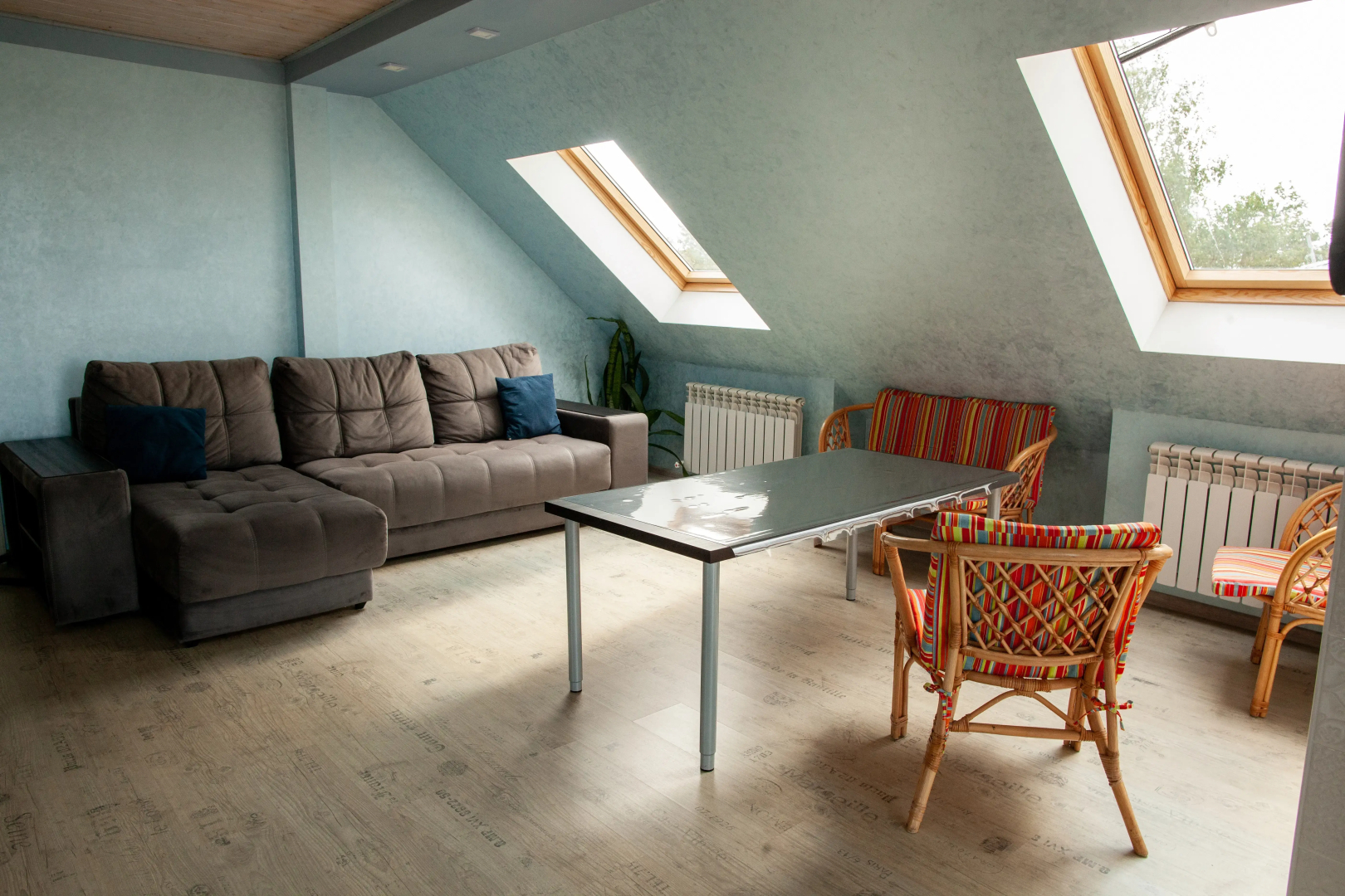 Апартаменты Ярославль, Революционная