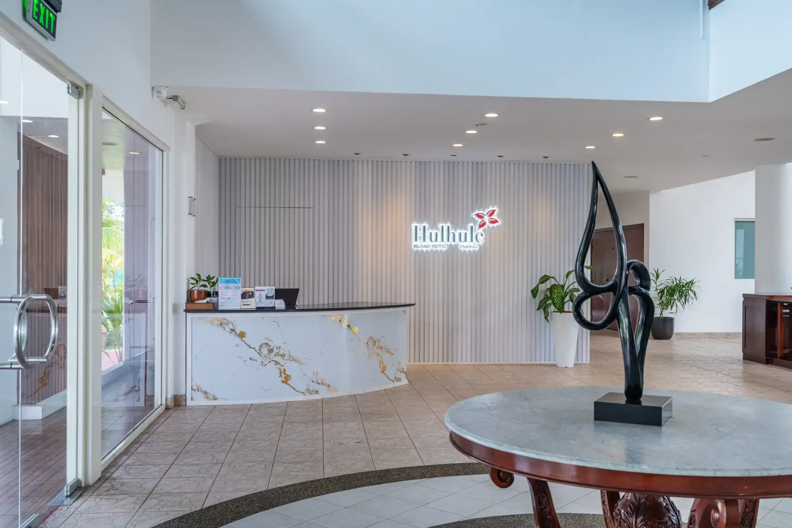 Отель Hulhule Island