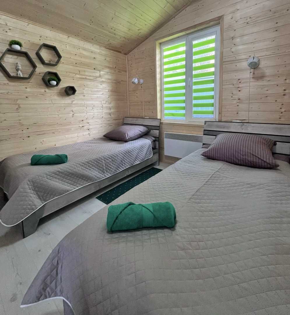 Лесной дворик