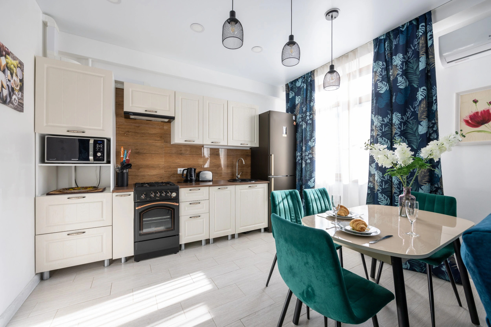 Апартаменты More Rooms на Красной Поляне