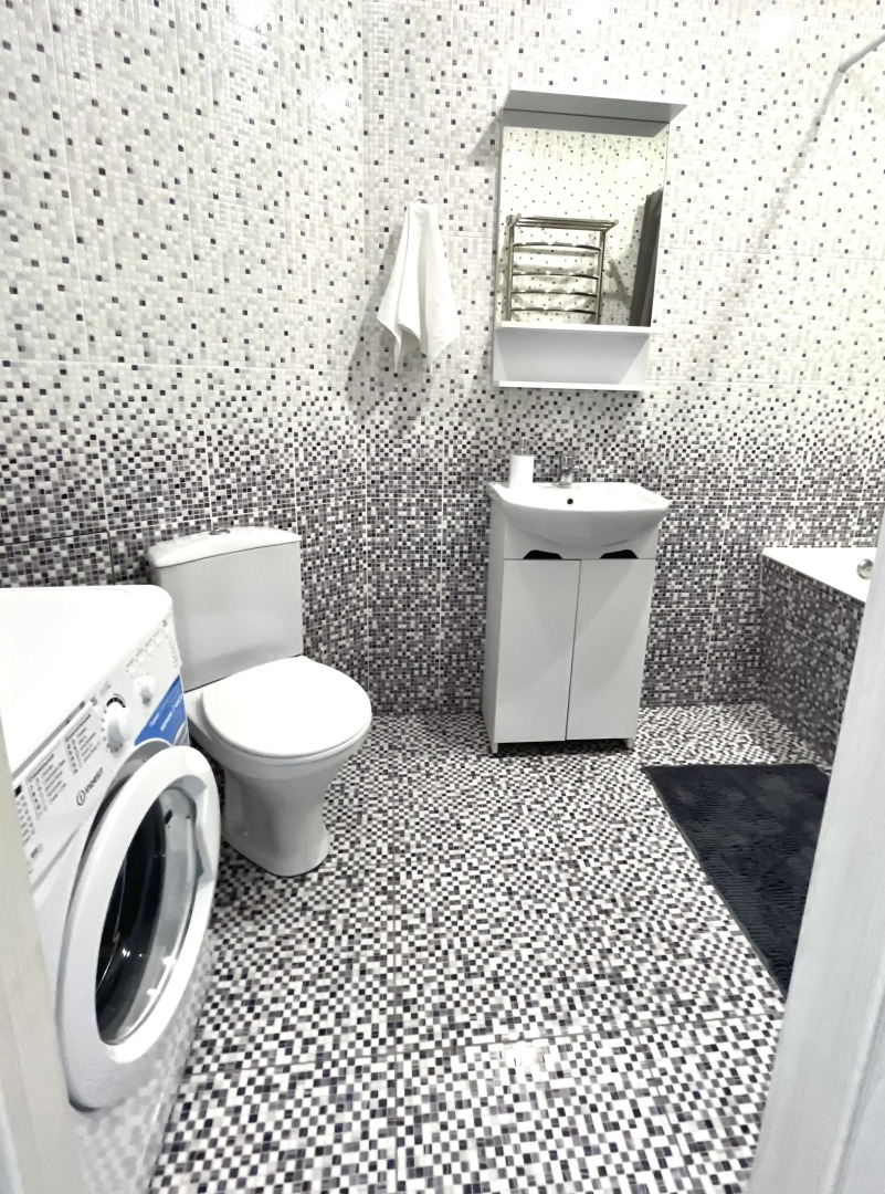 Апартаменты Светлые на Фомушина с Видом на Парк