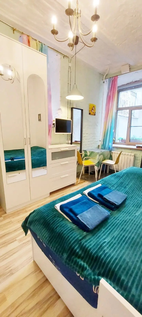 Студии у Эрмитажа с кодовым доступом и отдельным входом