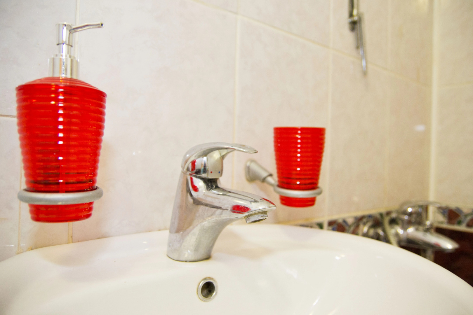 Апартаменты на Иртышской набережной 29