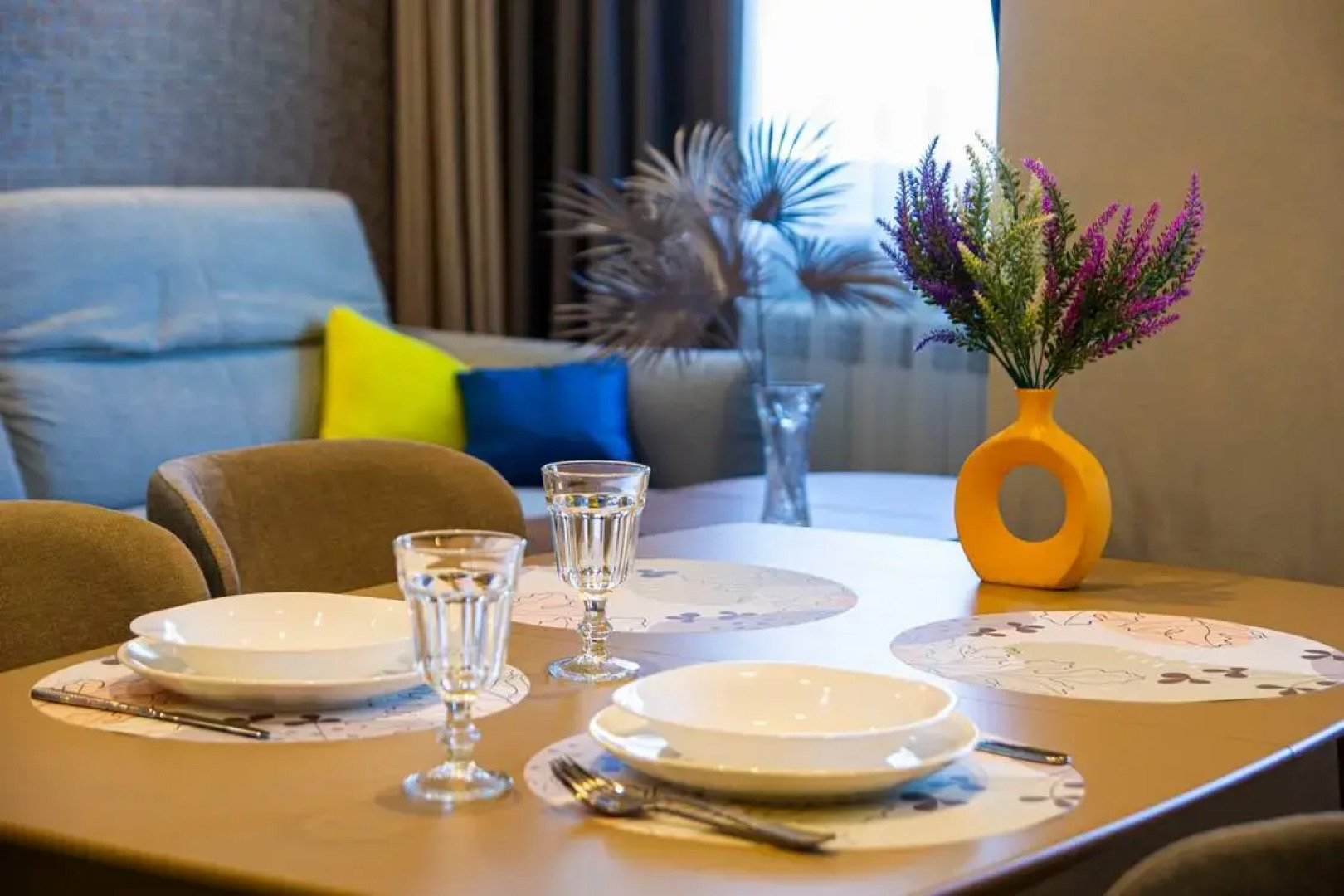 Апартаменты RENT-сервис на Волховстроя 23