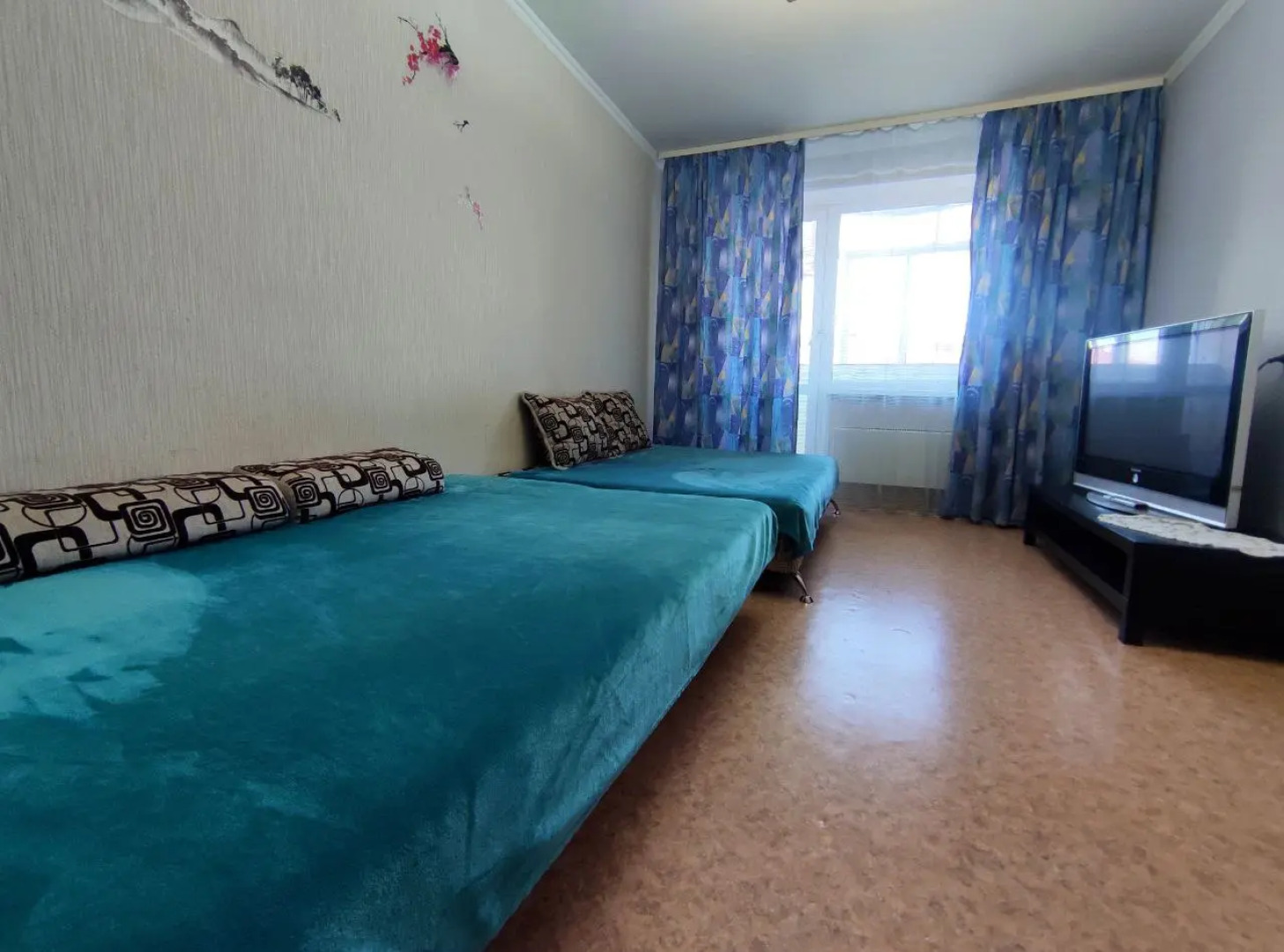 Квартира двухкомнатная рядом с Центром города