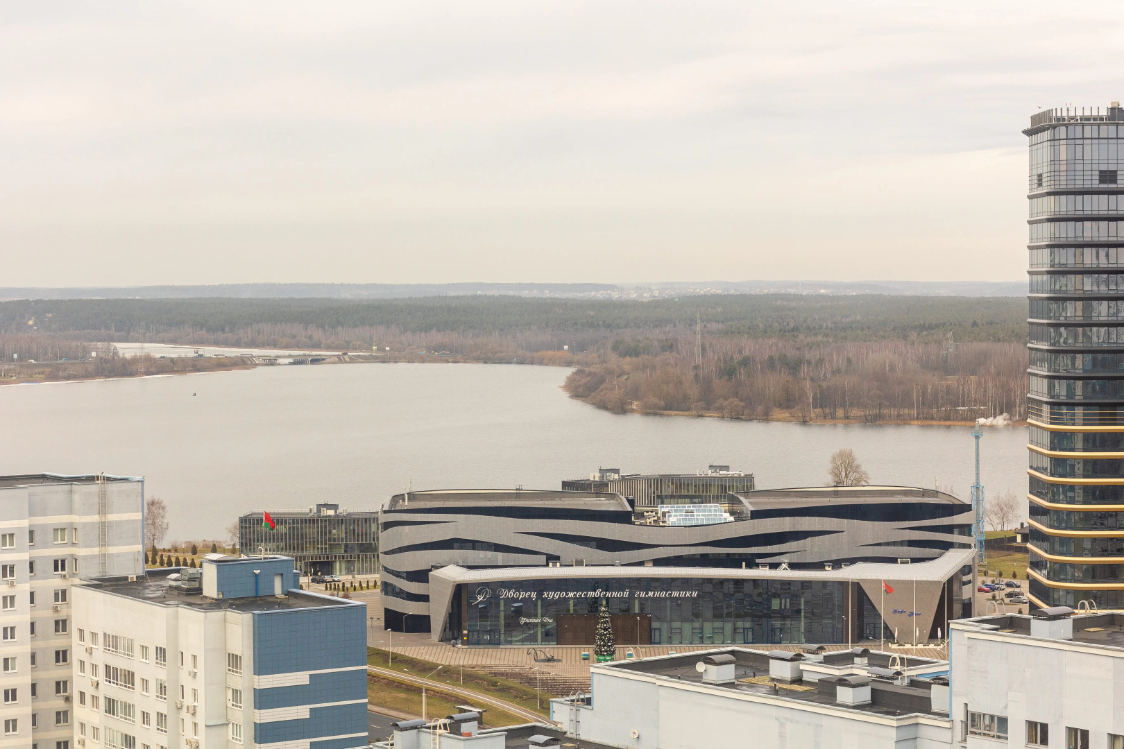 Апартаменты Огромная студия на Мястровской