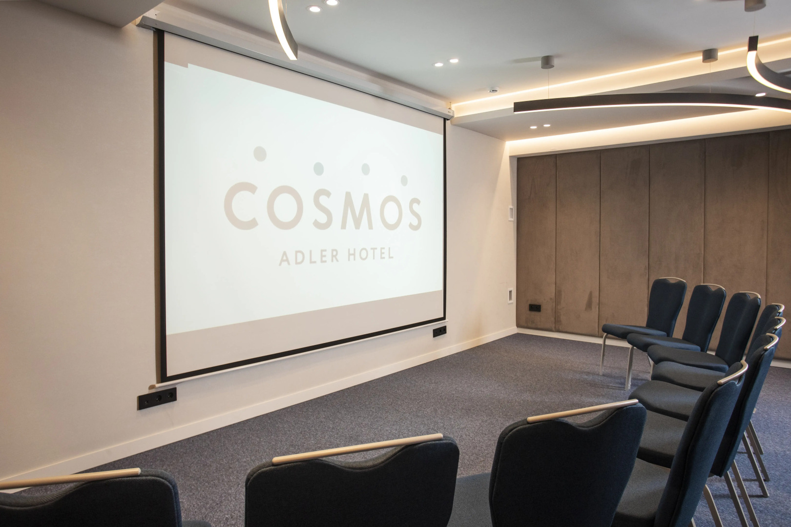 Cosmos Adler Hotel