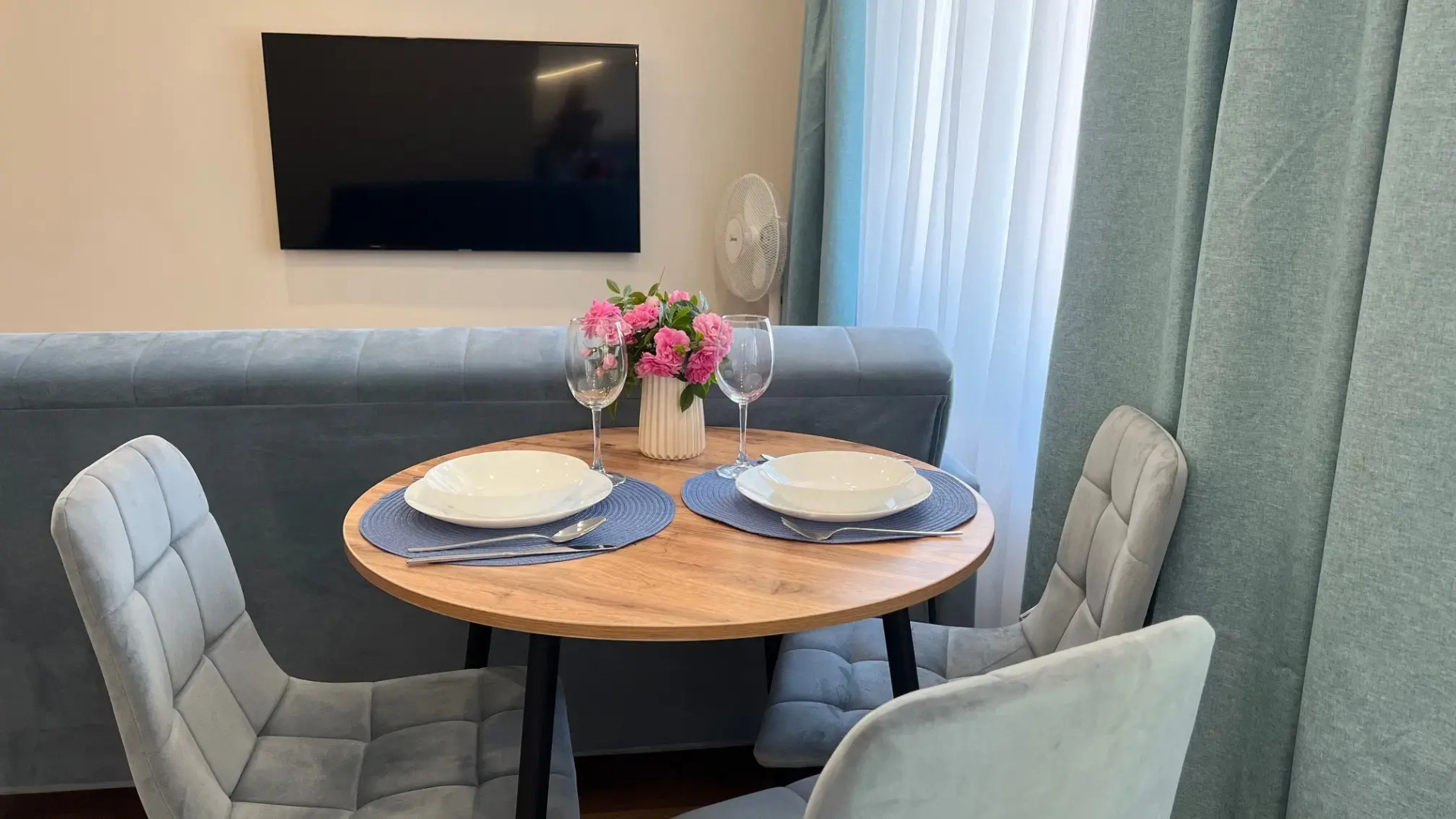 Апартаменты у Часовой Башни и Дома Гильдии