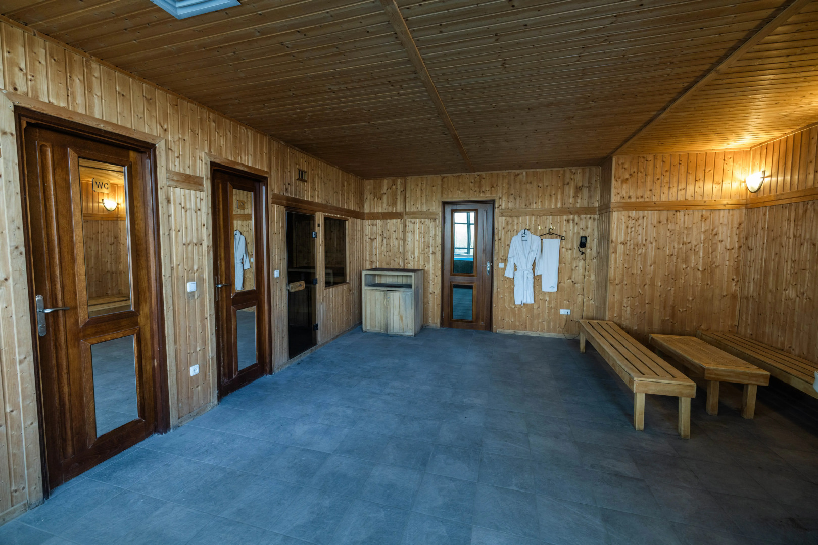 Отель Арарат