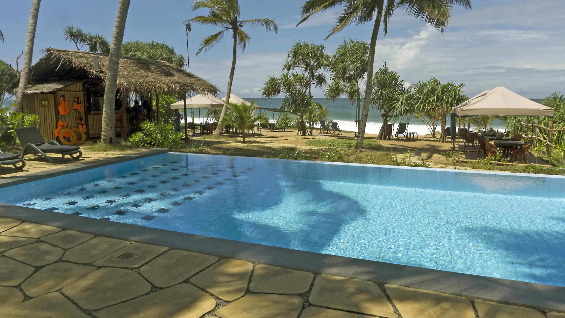 Отель Seven Turtles Resort