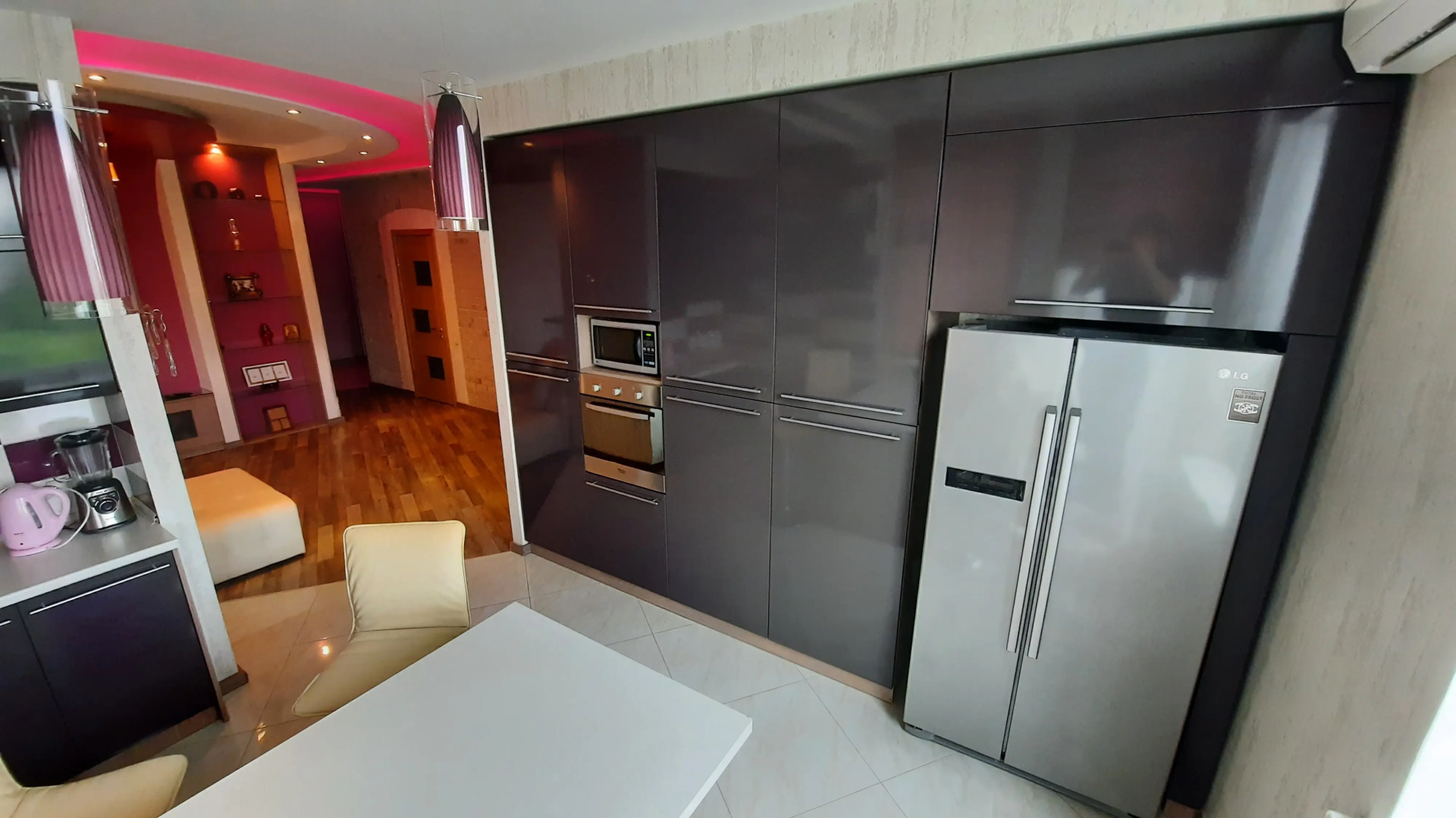 Апартаменты Шарм Парижа Кудряшова 20 Г