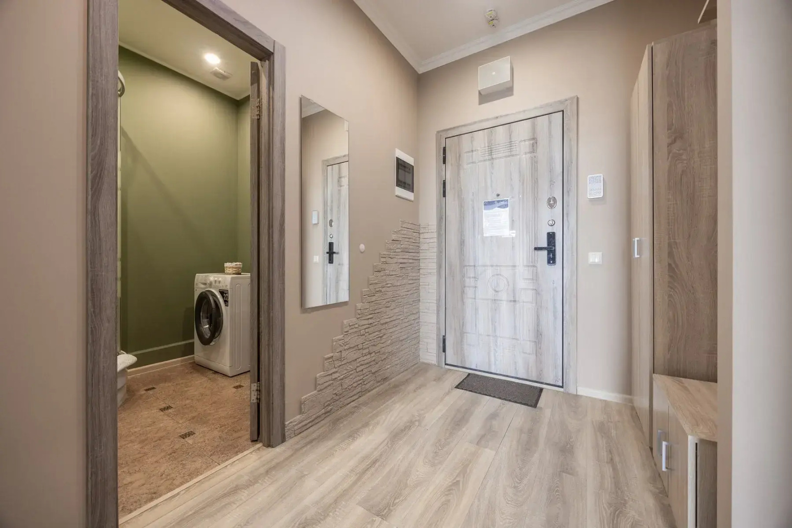 Апартаменты Алис Designer Interiors