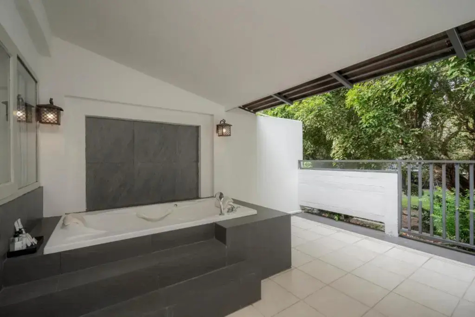 Sunshine Garden Resort