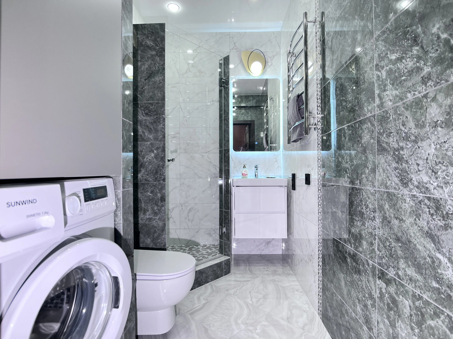 Апартаменты студия с балконом в центре Сочи