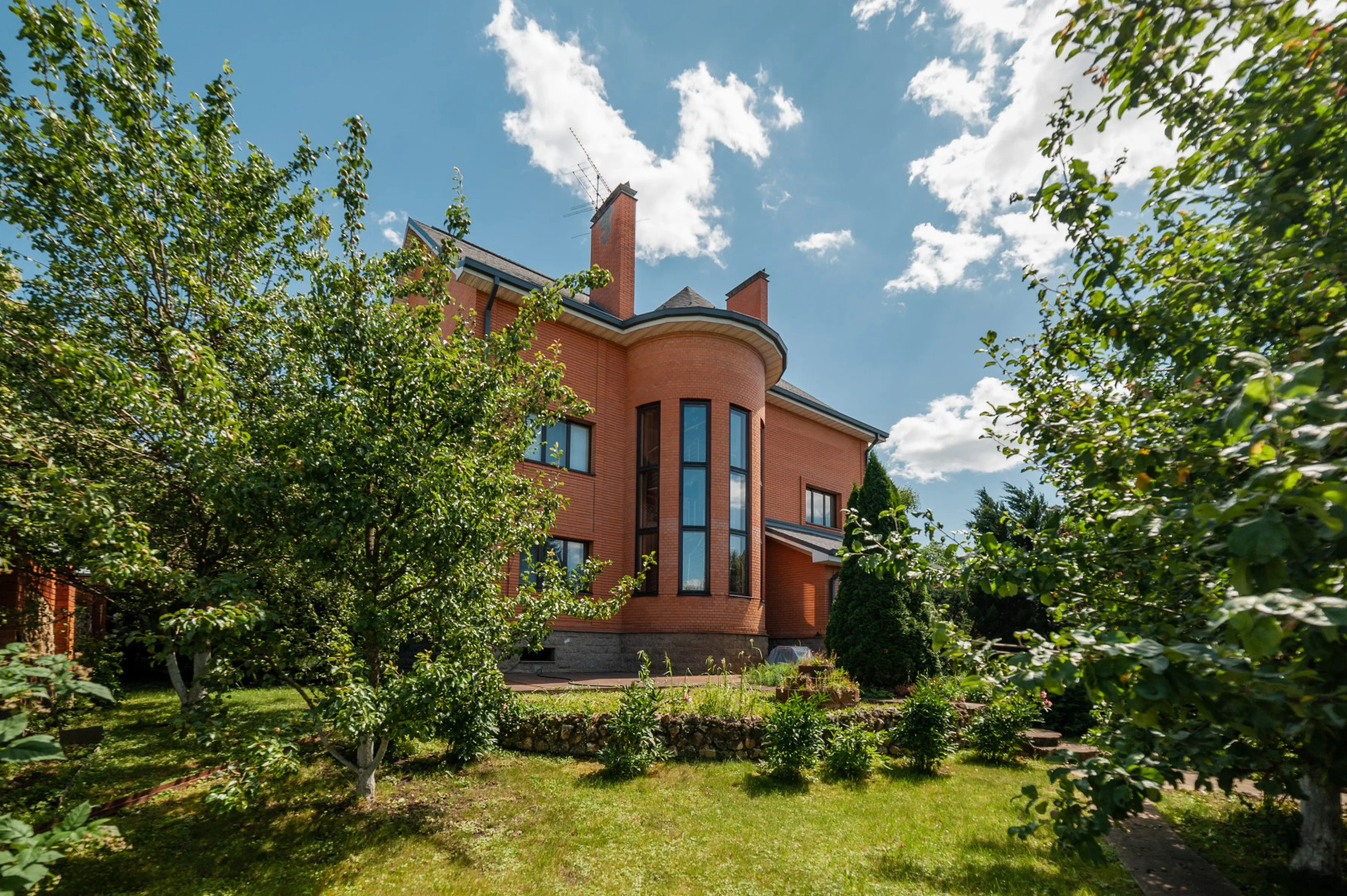 Частный дом Весна