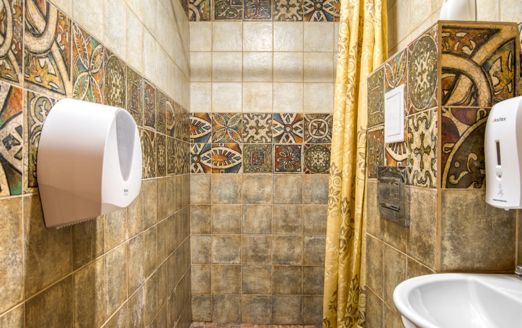 Отель Винтерфелл  Старый Арбат