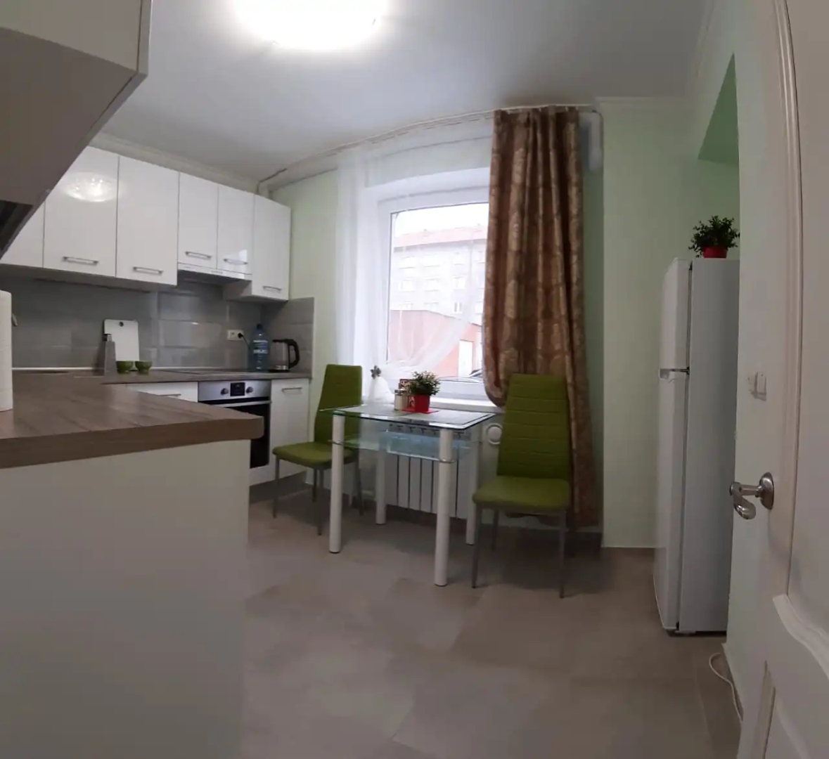 Квартира на Горького 12