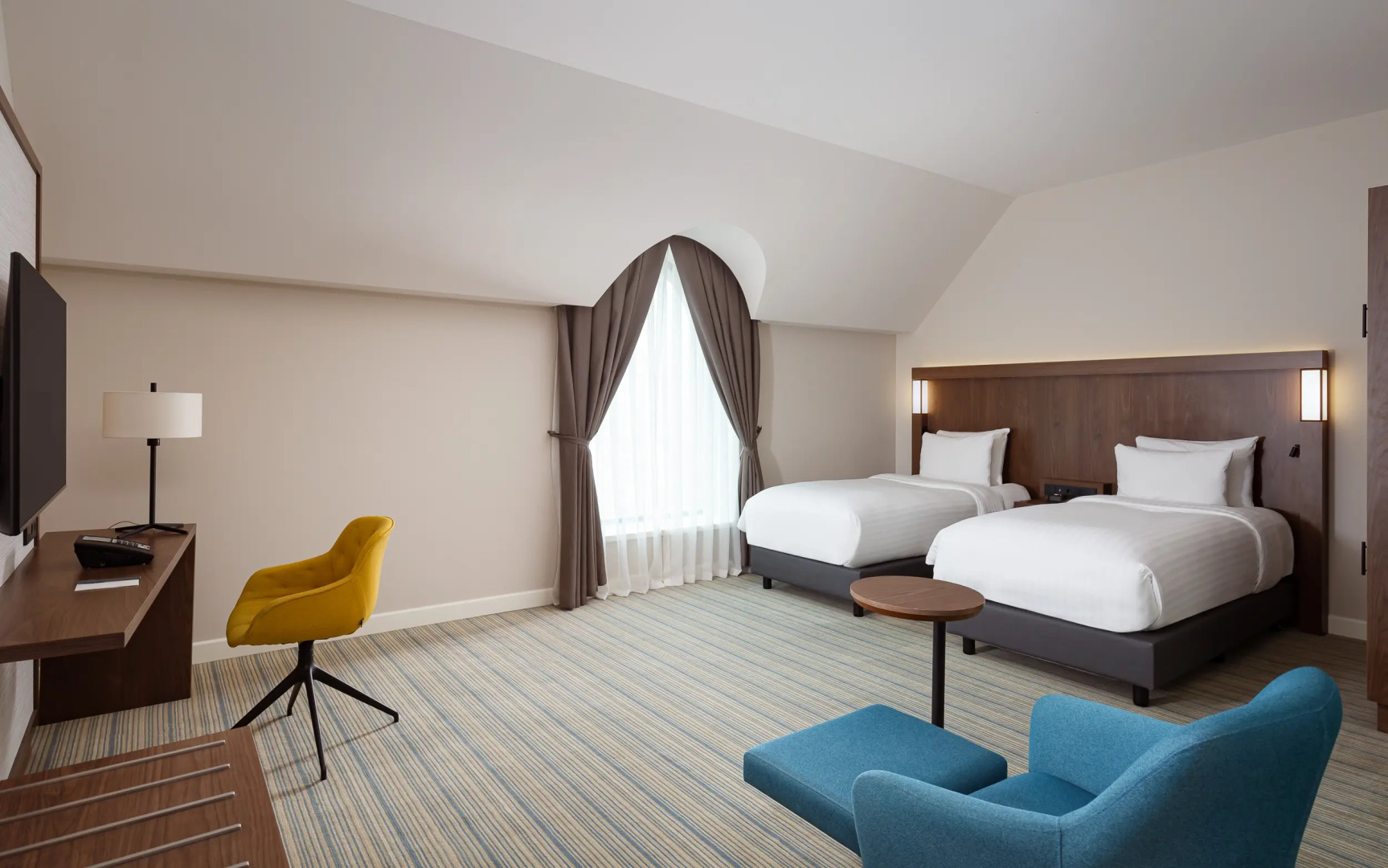 Отель Courtyard by Marriott Baku