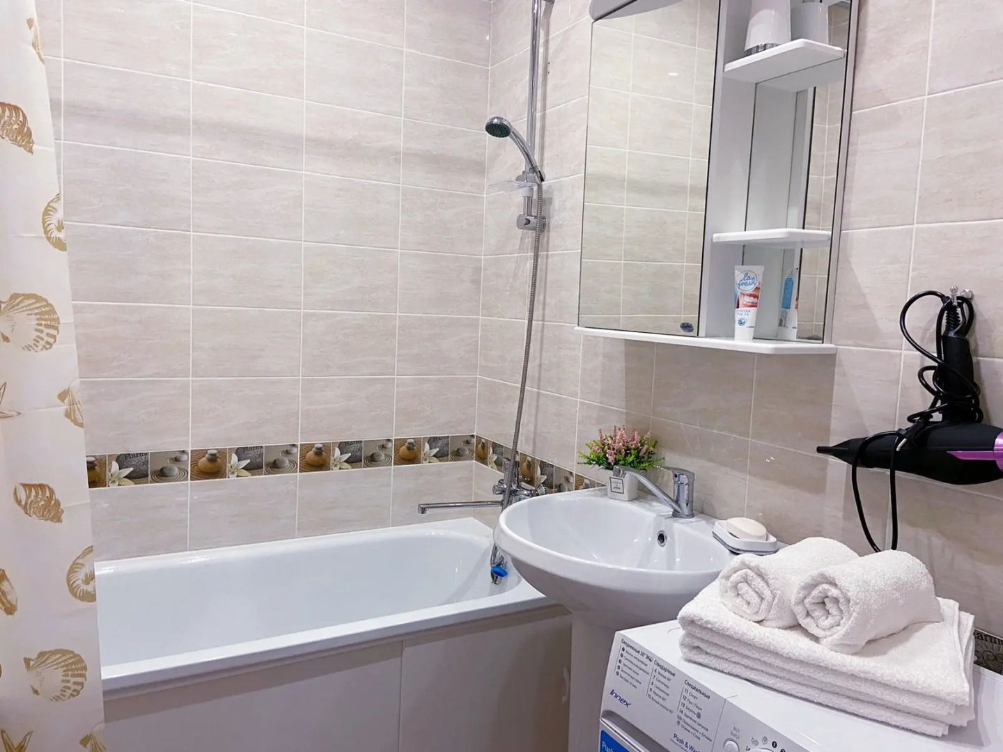 Дом Уютный коттедж с видом на Волгу