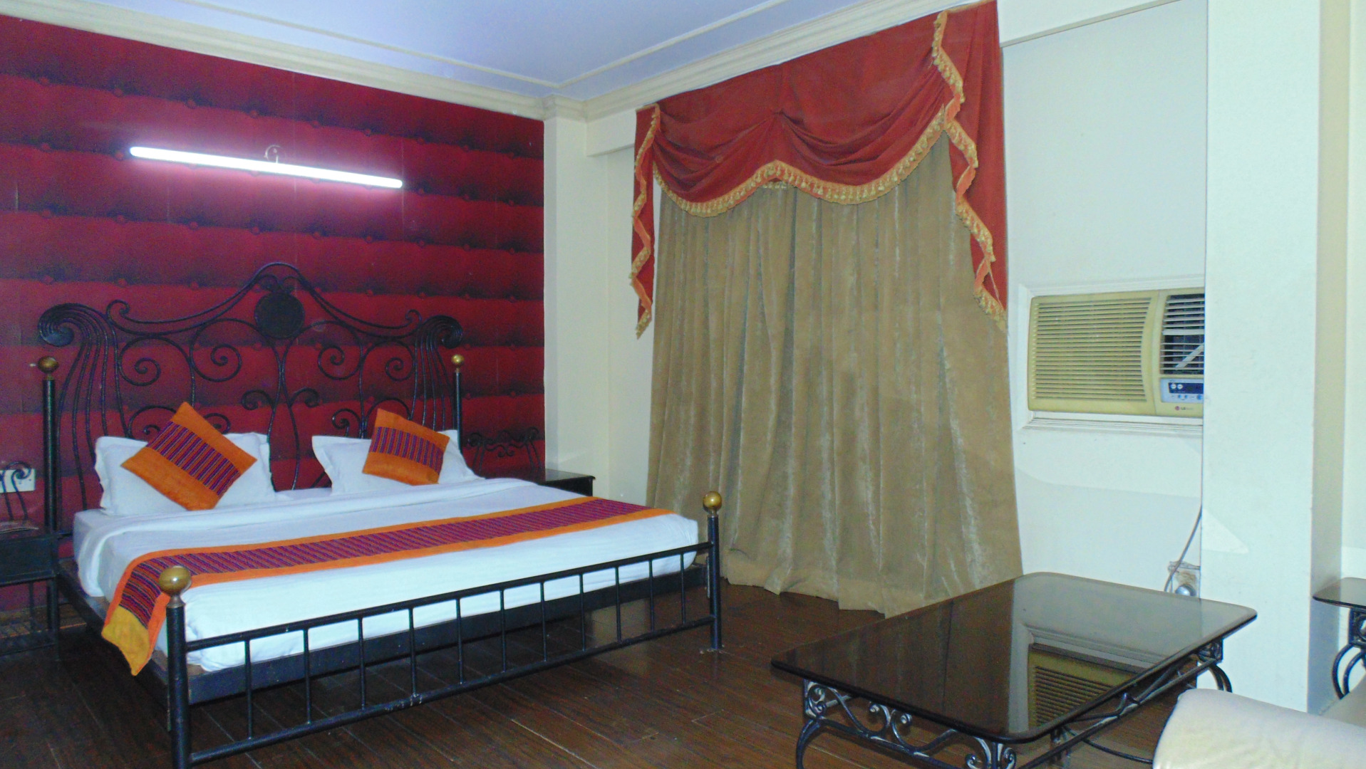 Отель Sehrawat inn