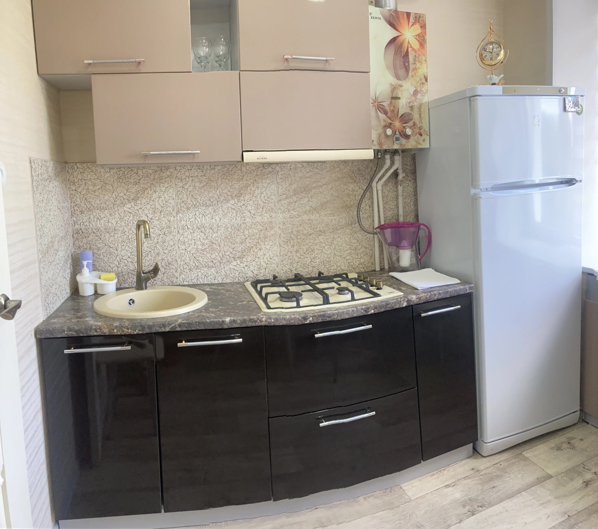 Апартаменты на площади Ленина