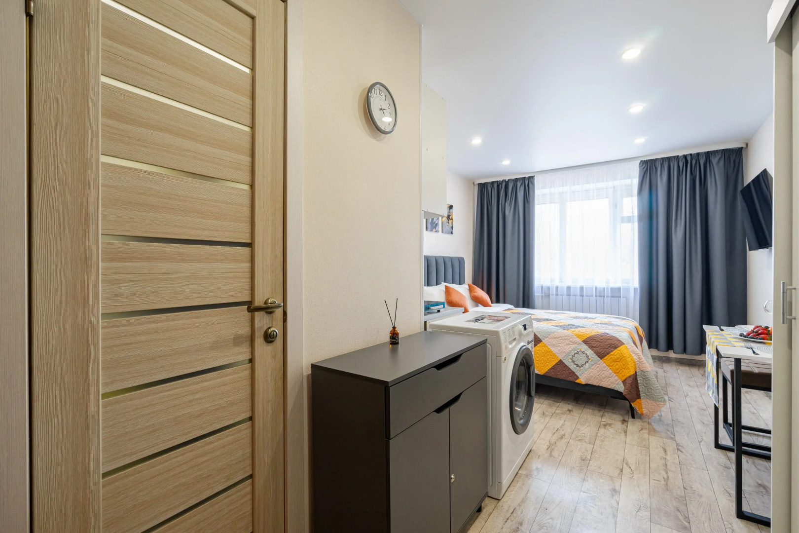 Апартаменты Уютная студия на проспекте Космонавтов