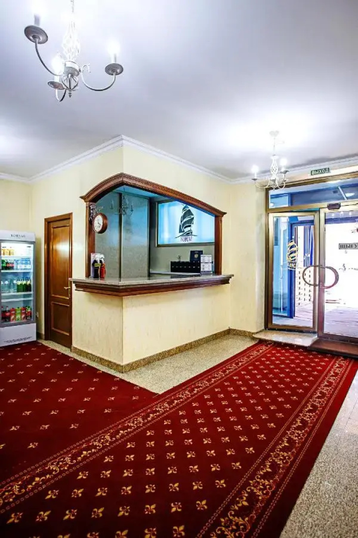 Отель Корсар