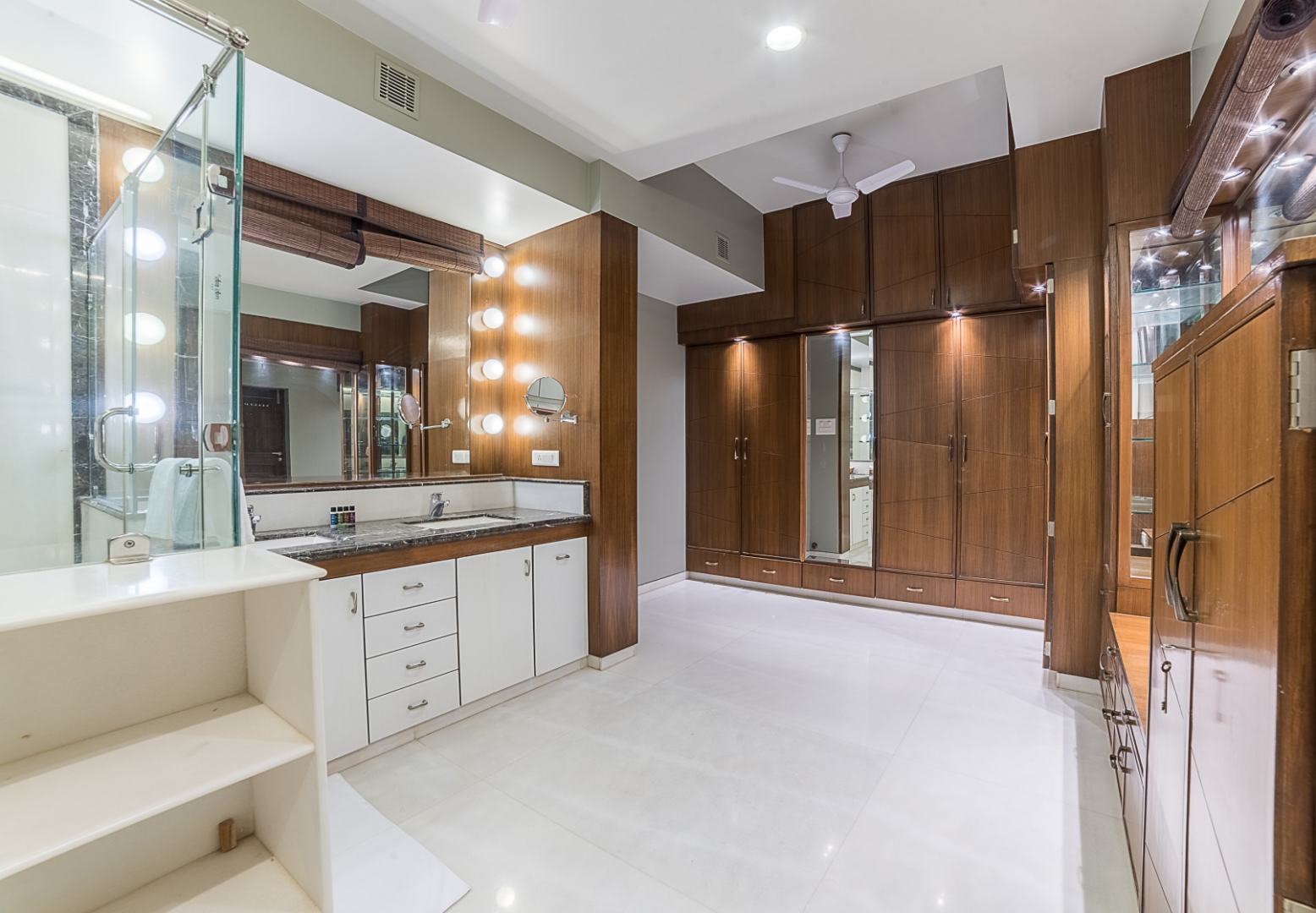 Отель The Almond Tree