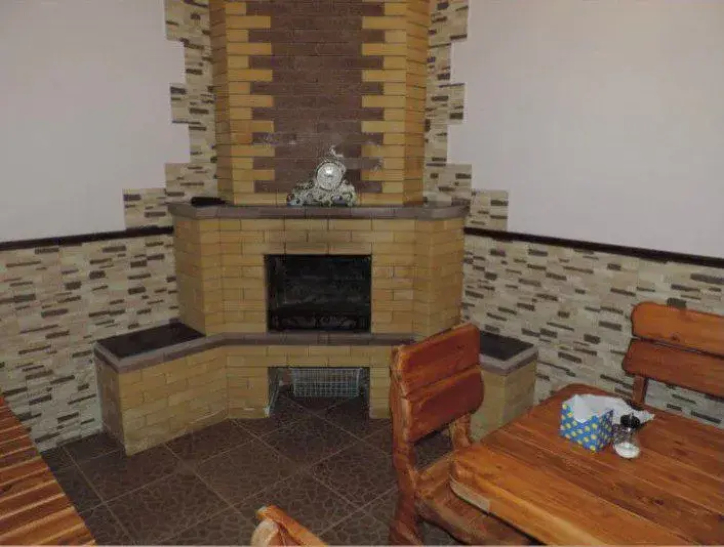 Отель Эльтур