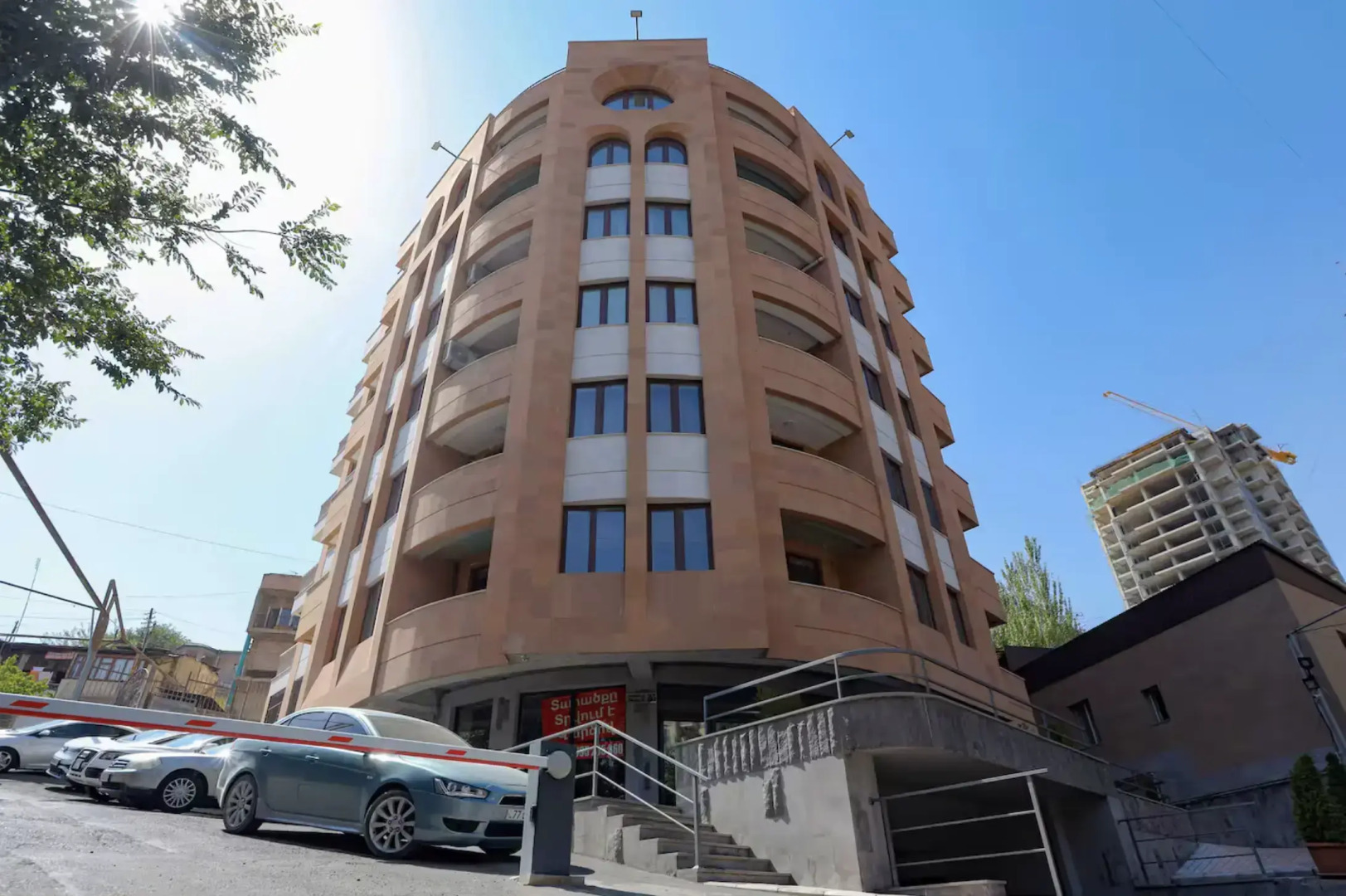 Апартаменты on Saryan Str. 26/3-5