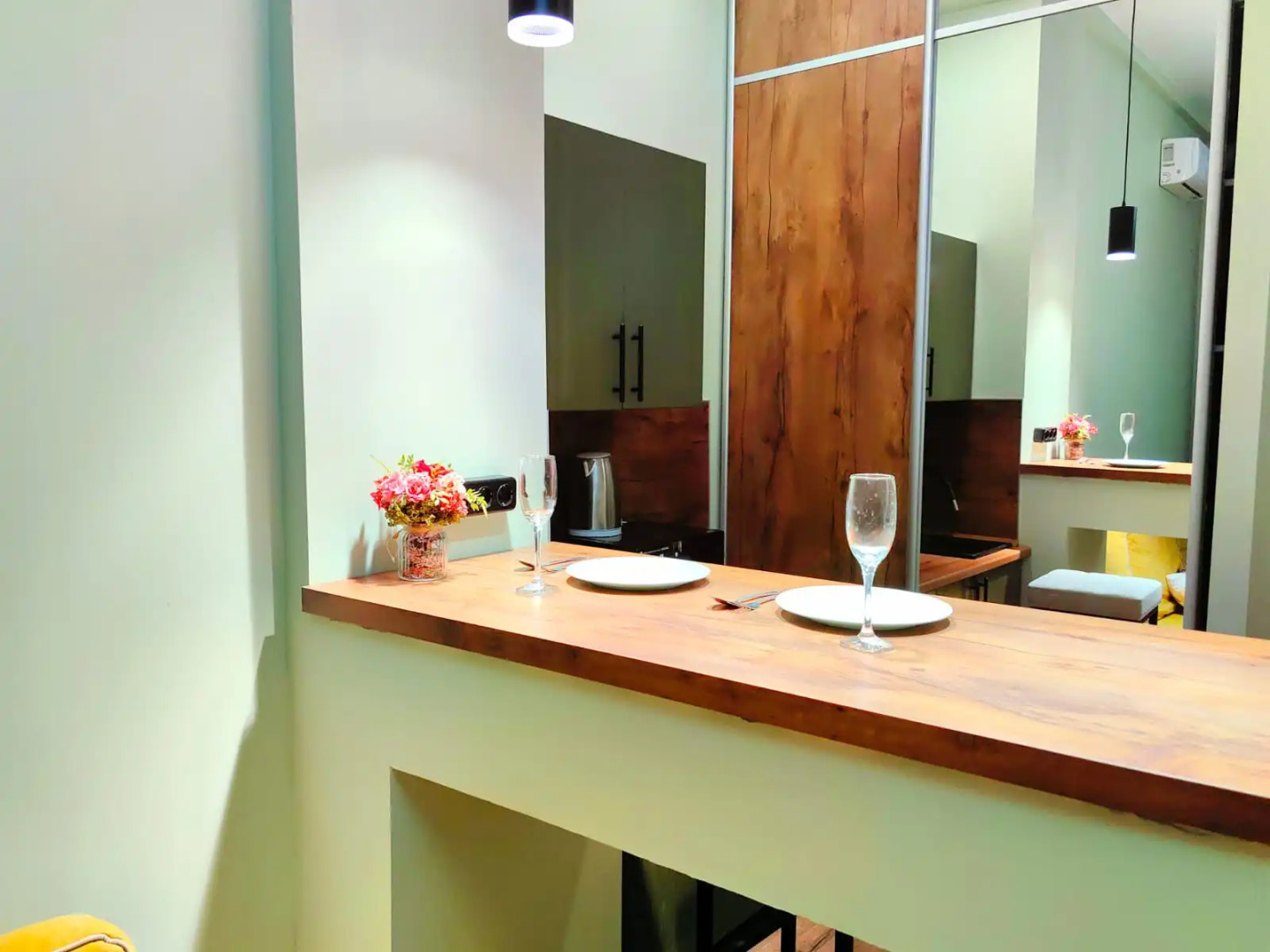 Апартаменты Студия на Пархоменко с Видом на Город