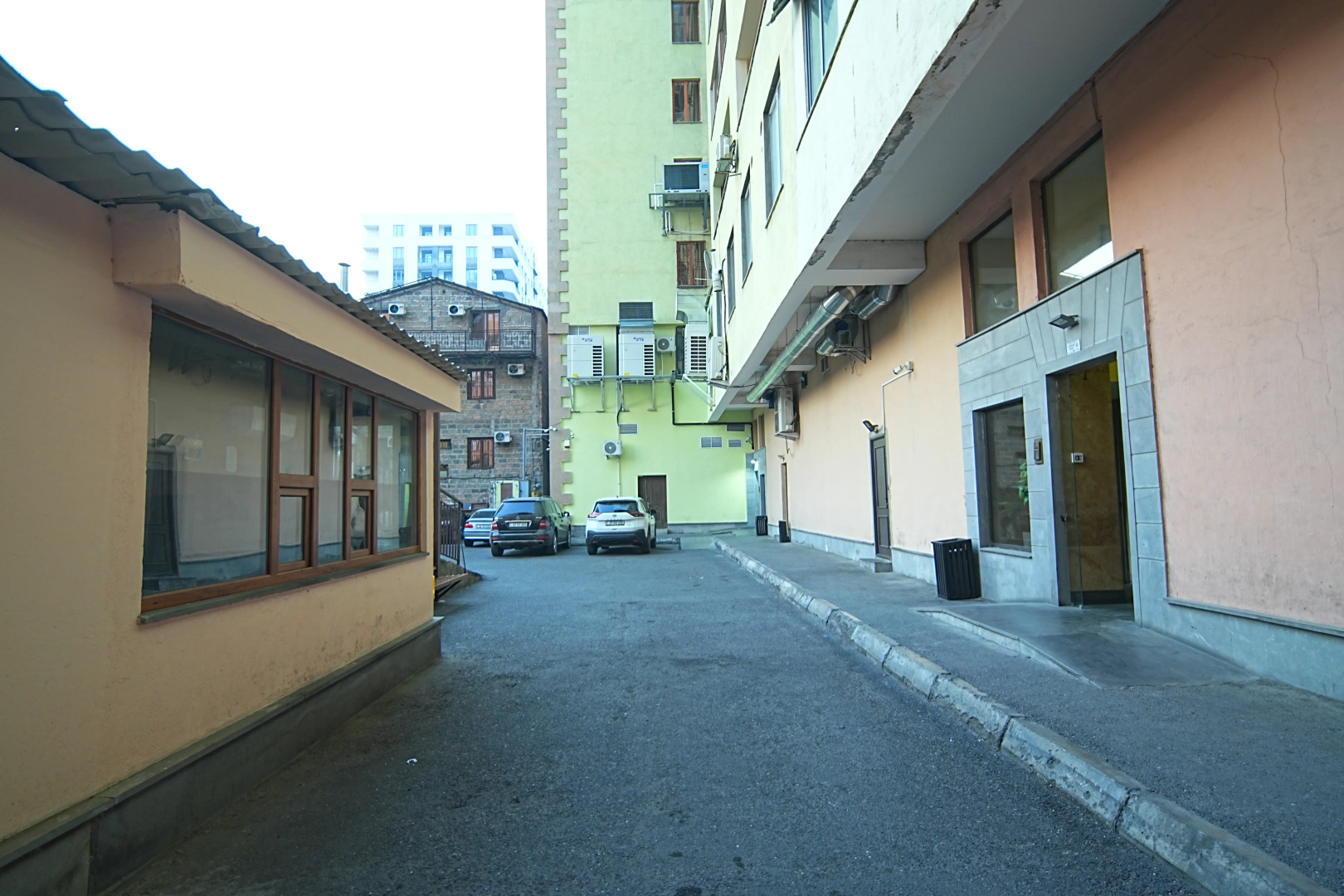 Апартаменты Студия с балконом в центре города от Sweet Home