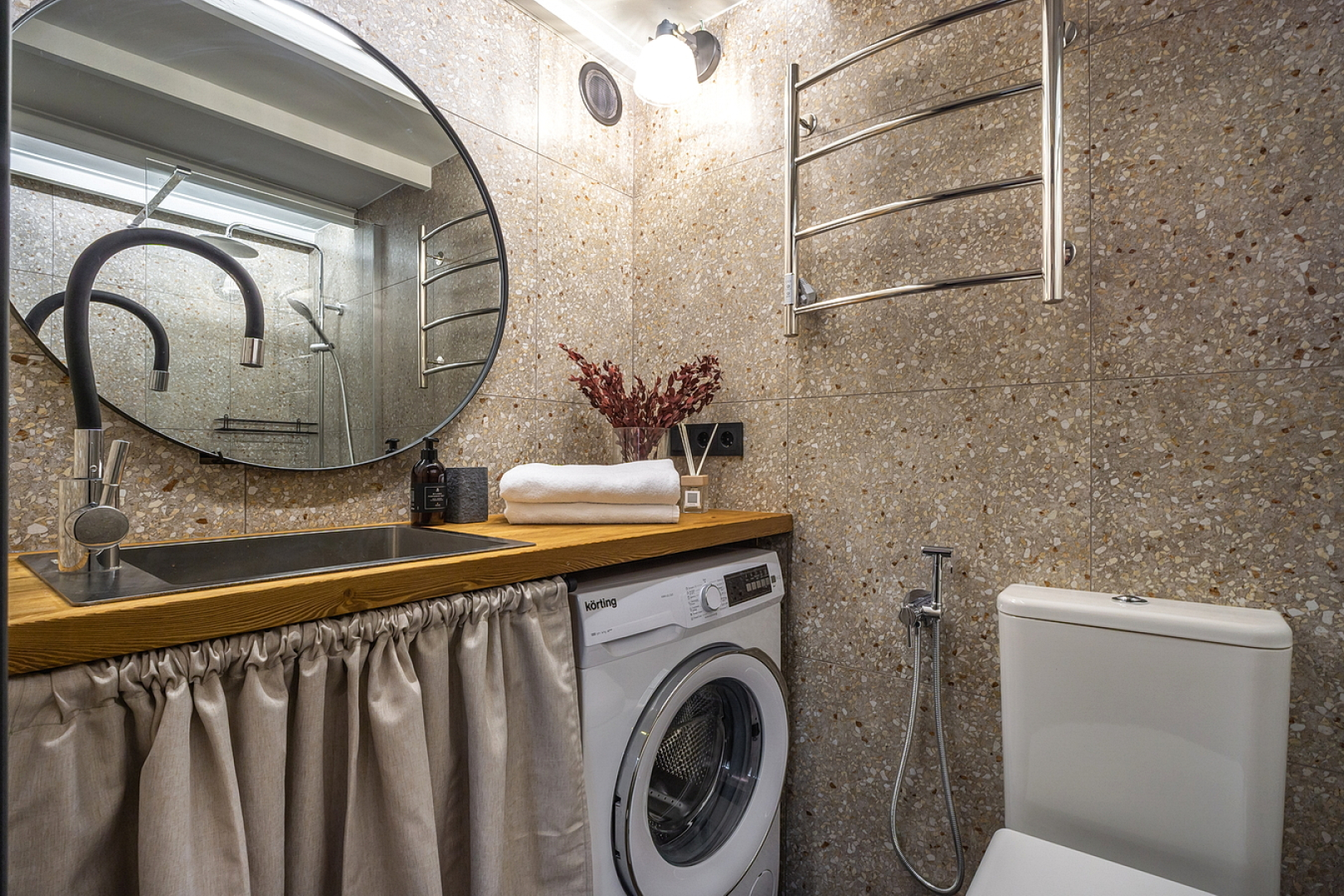 Апартаменты Queenstay Orange Loft