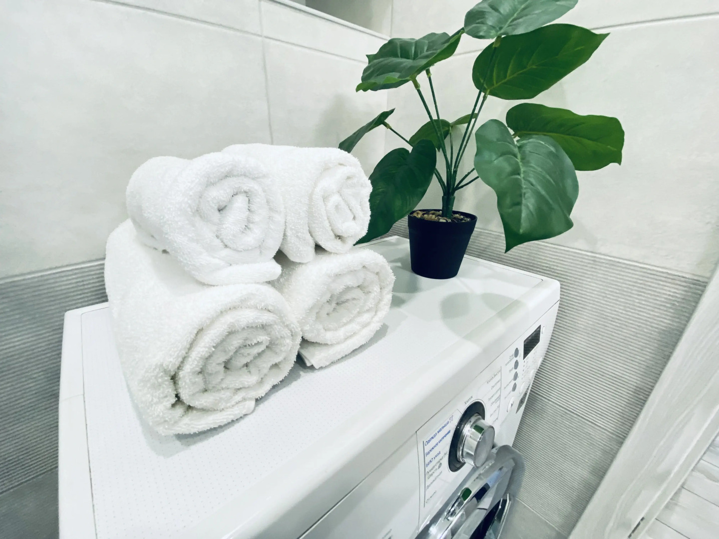 Уютная евродвушка Нежность возле парка и озера