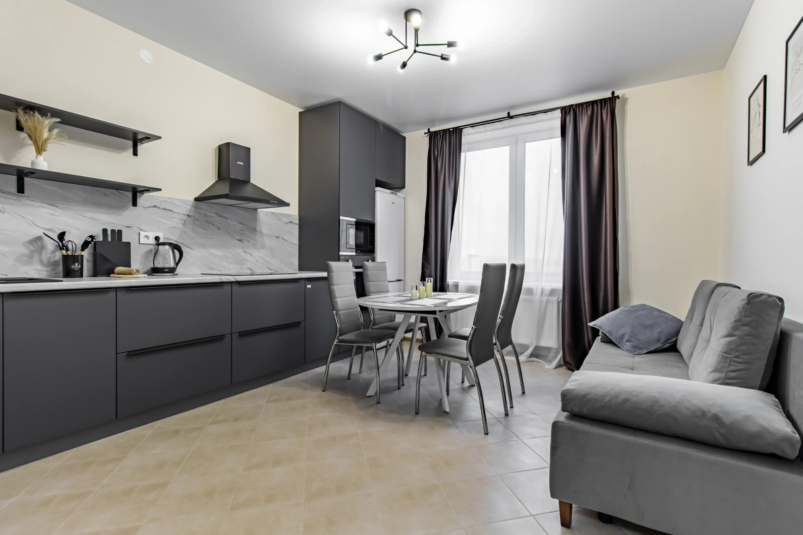 Апартаменты Vegas Apartments на Александра Хохлова