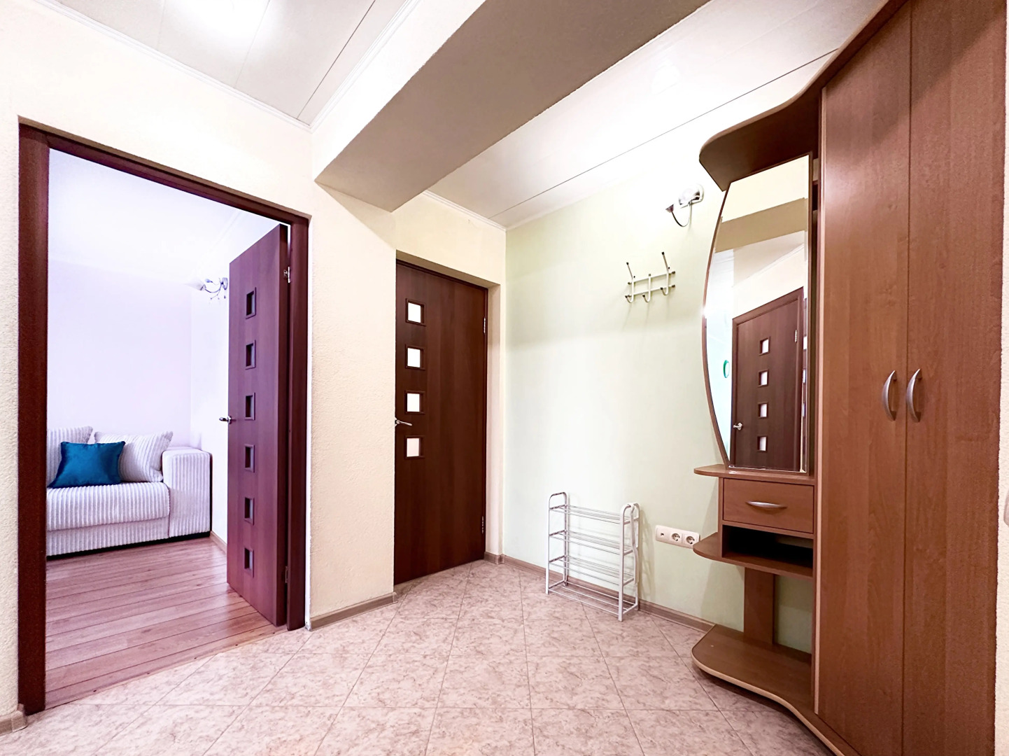 Апартаменты 2-комнатные на Раковской, центр Минска