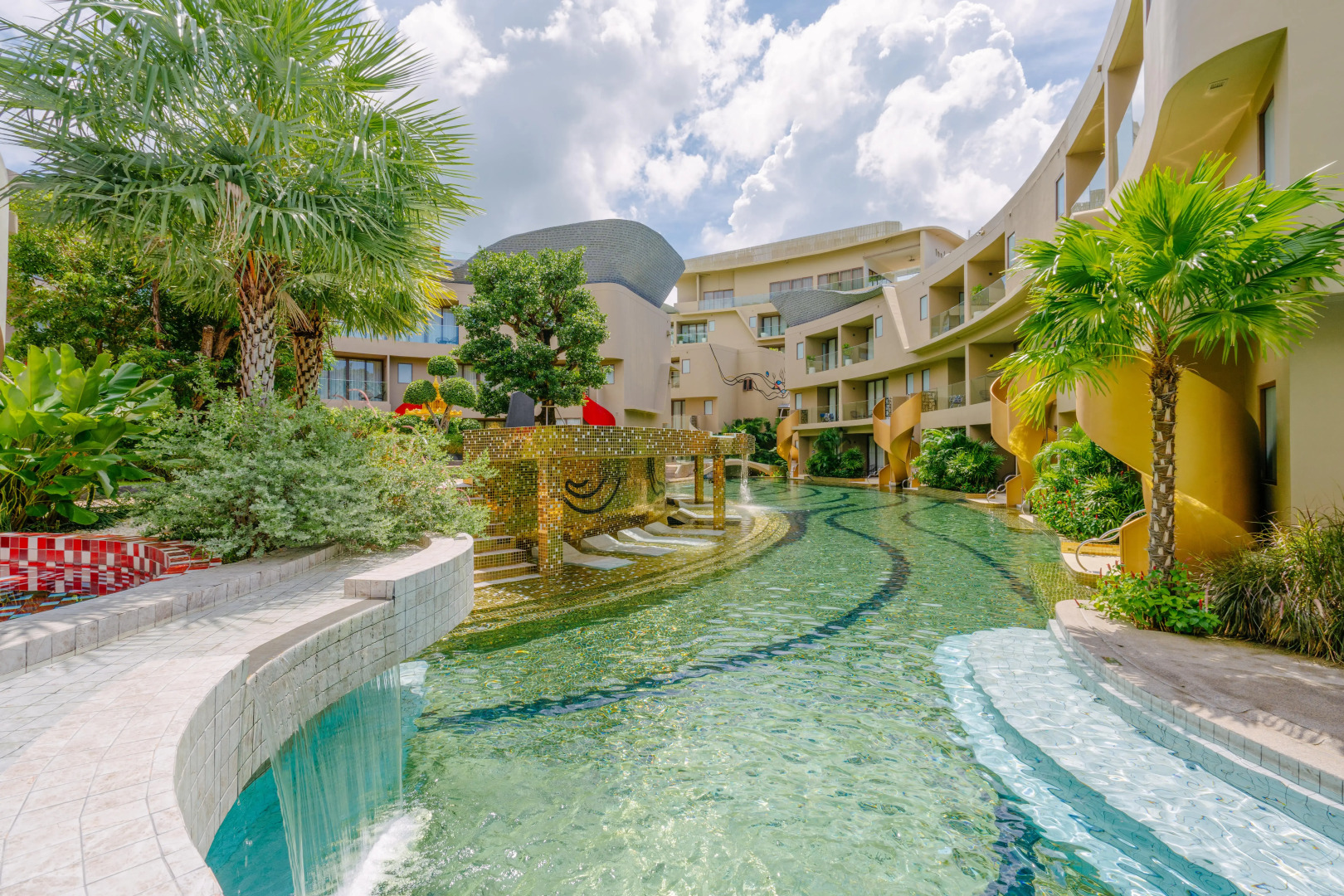 Отель Metadee Concept Hotel