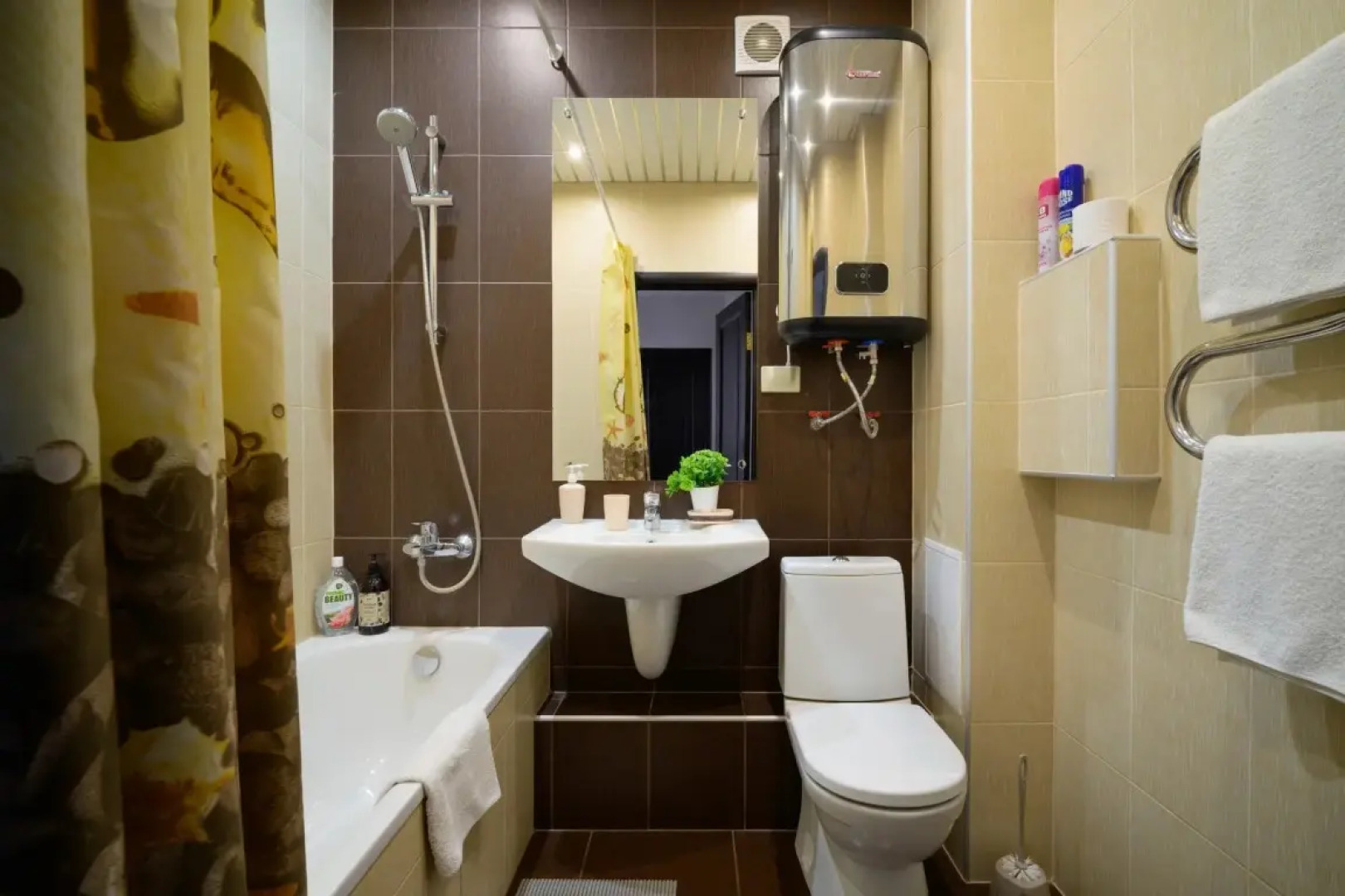 Квартира Как Дома 58 на Бакунина 139