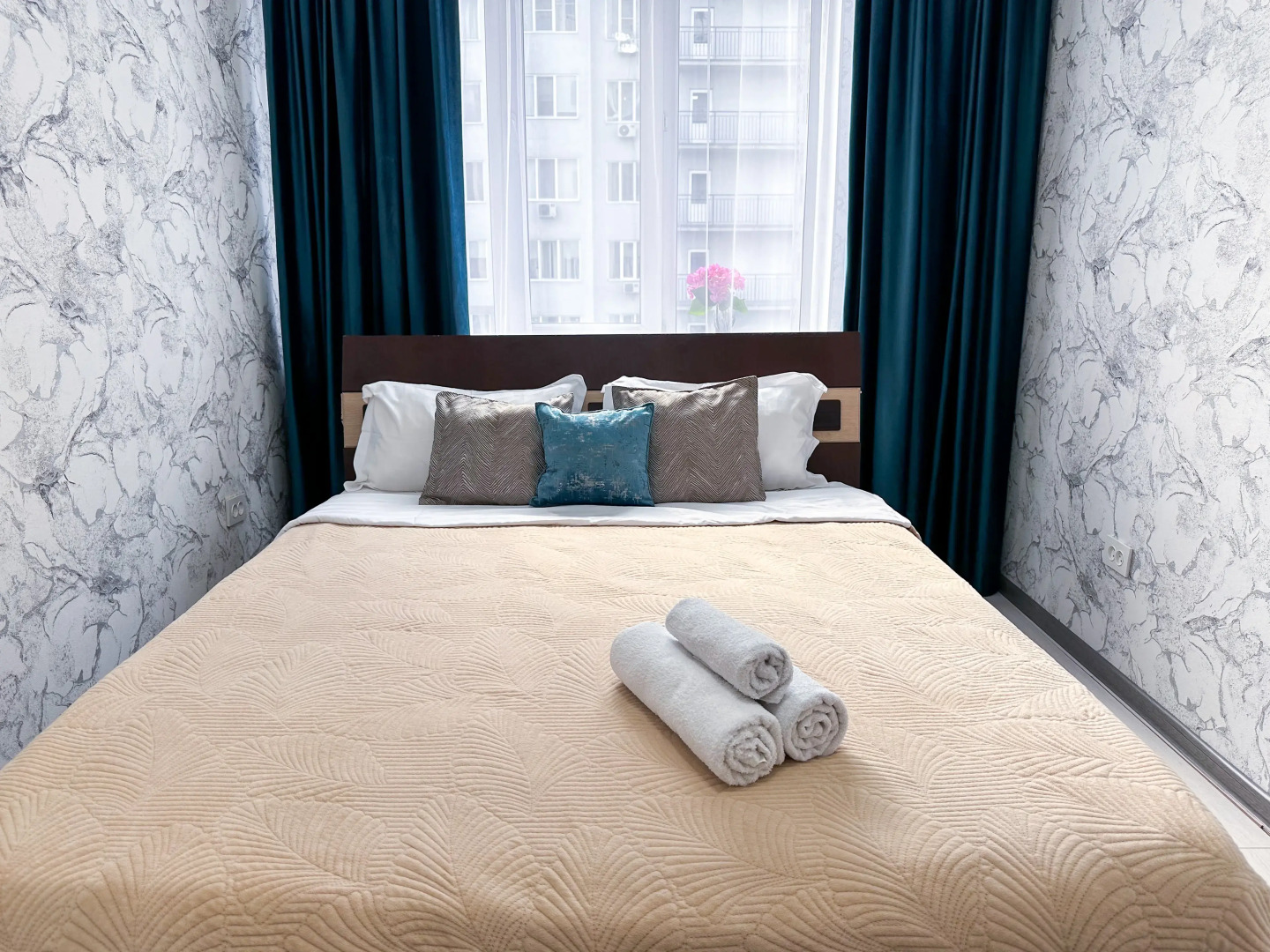 Апартаменты Светлая, уютная квартира в 10 мин от Мега парк (646)